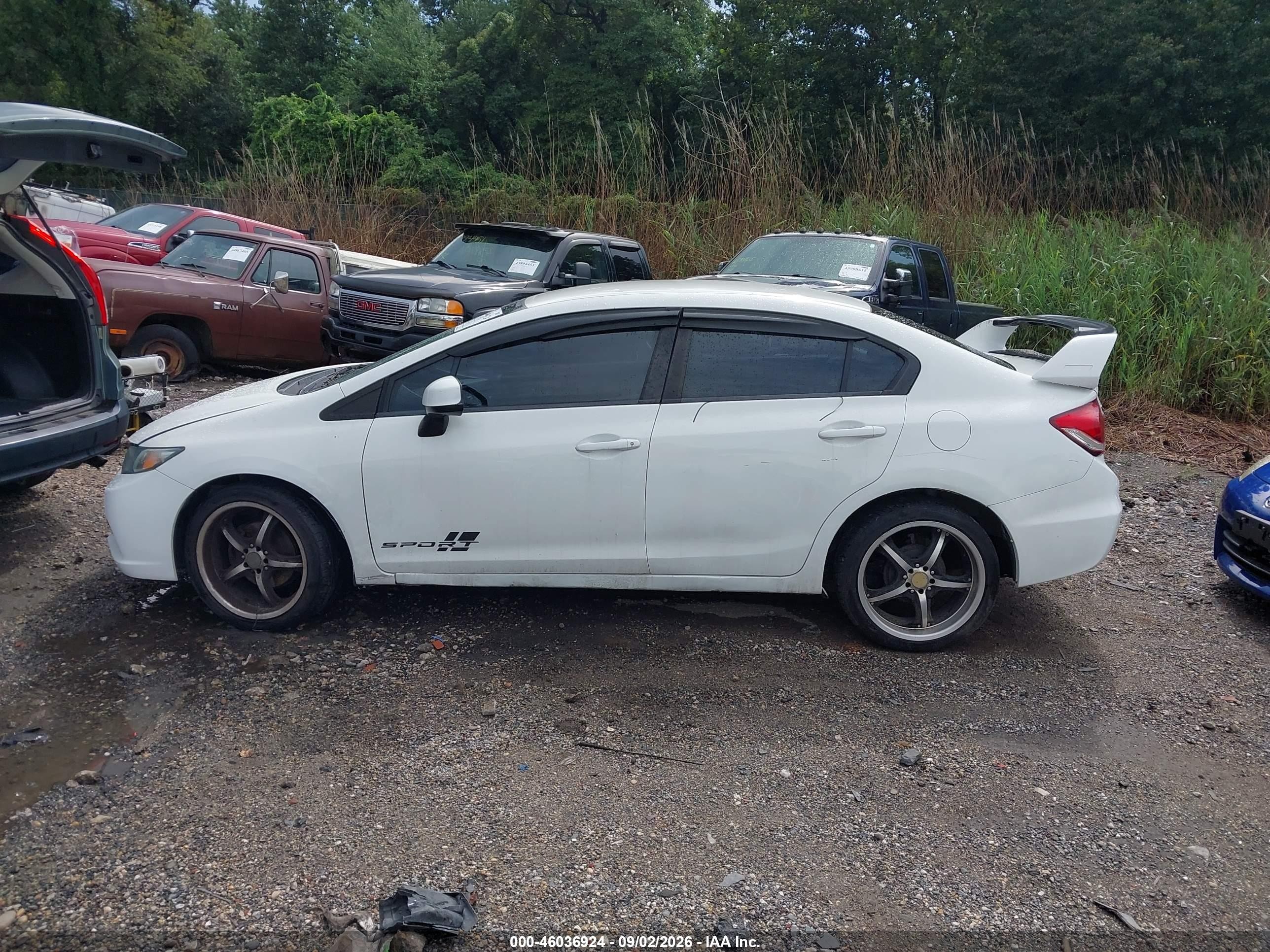 2014 Honda Civic Lx White vin: 19XFB2F55EE219103