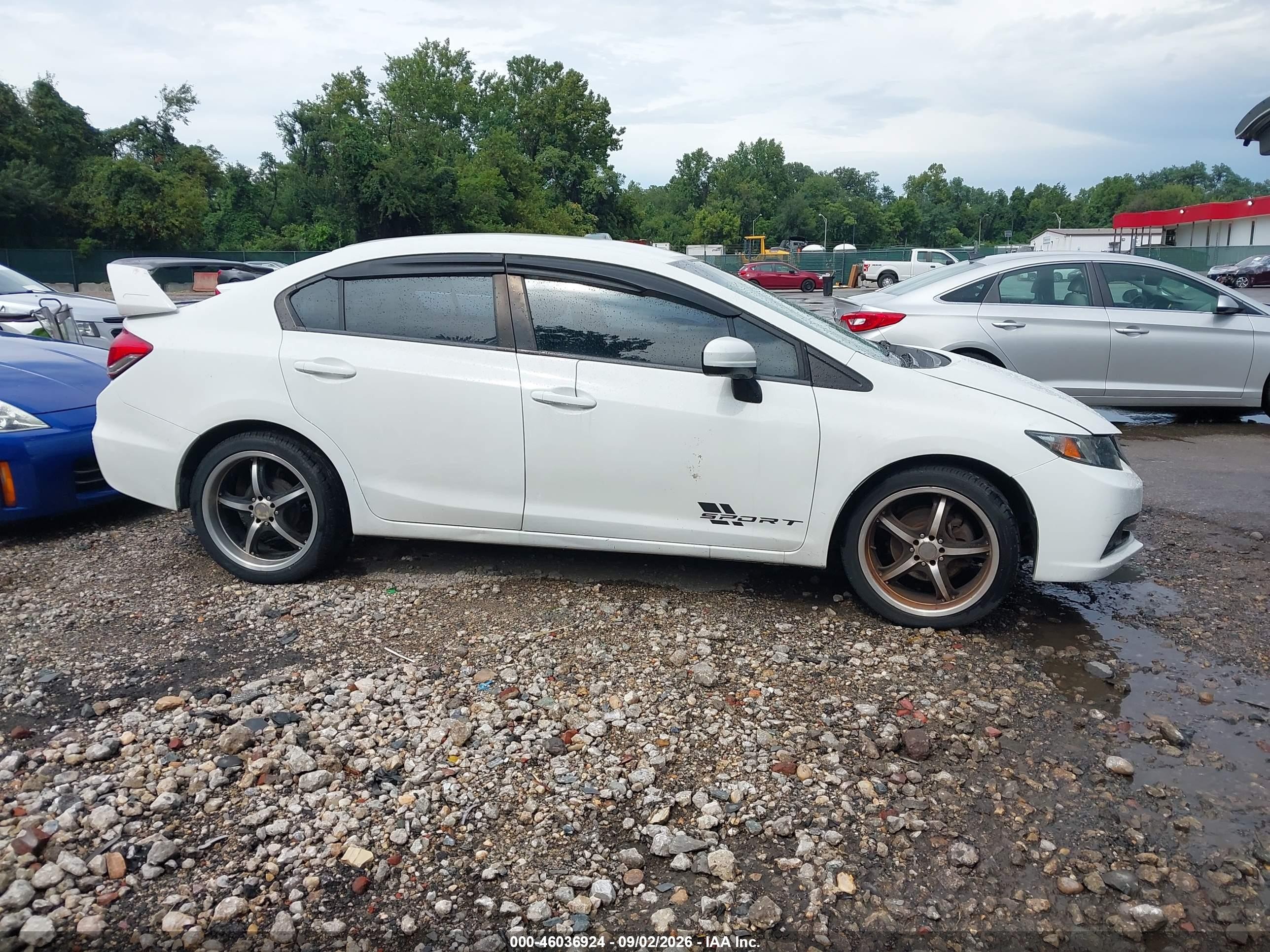 2014 Honda Civic Lx White vin: 19XFB2F55EE219103