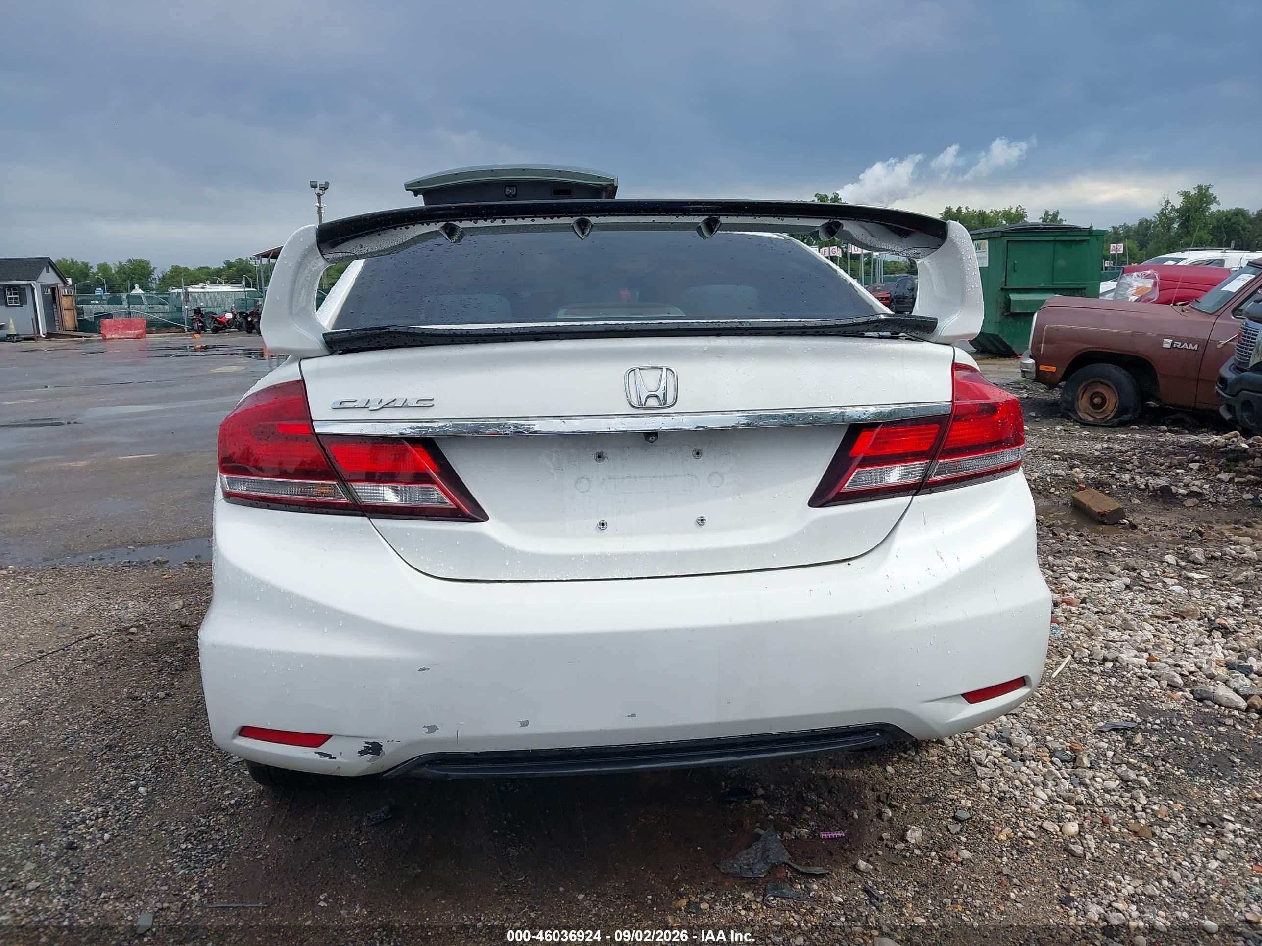 2014 Honda Civic Lx White vin: 19XFB2F55EE219103