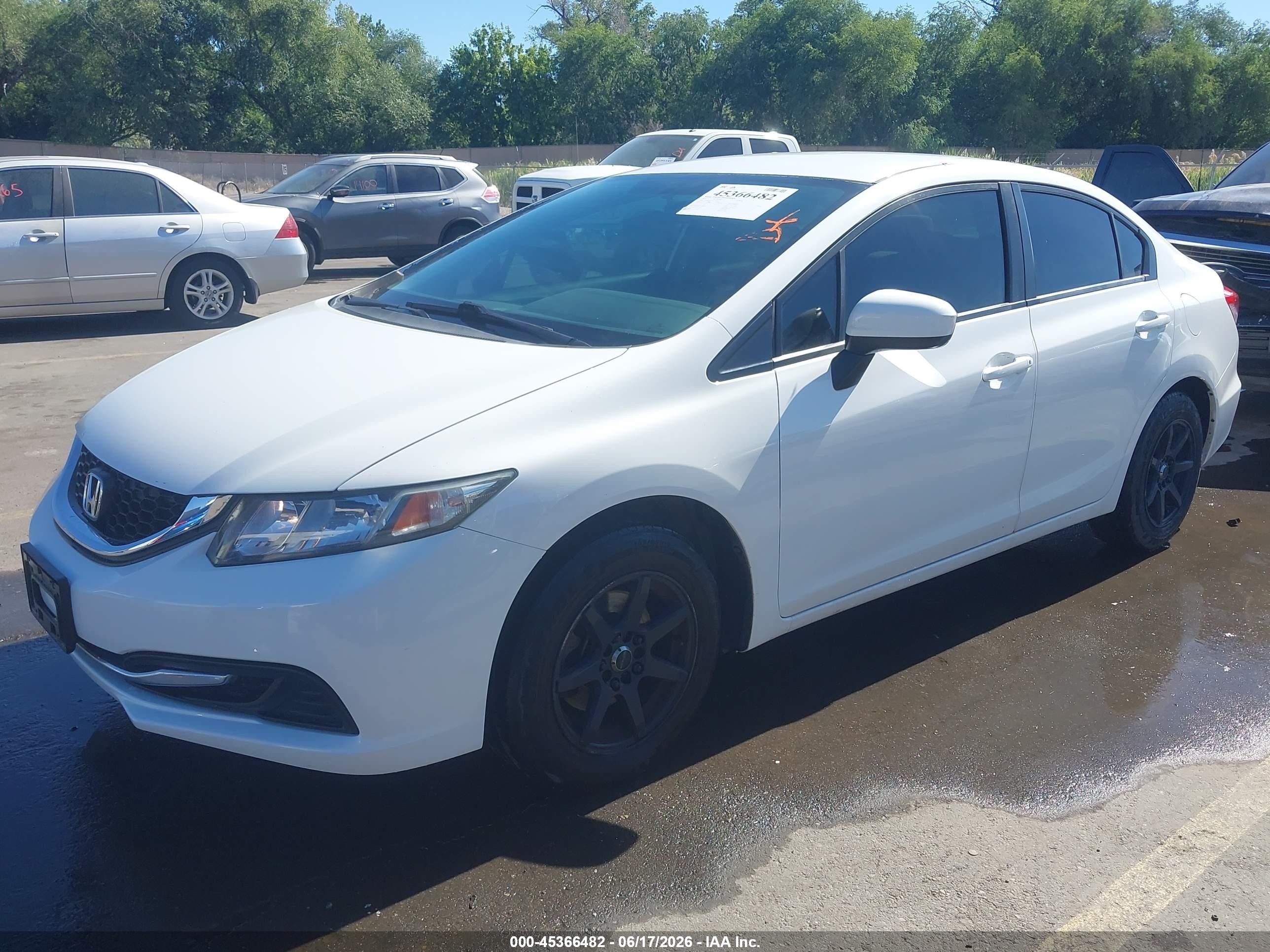 2014 Honda Civic Lx White vin: 19XFB2F55EE255860