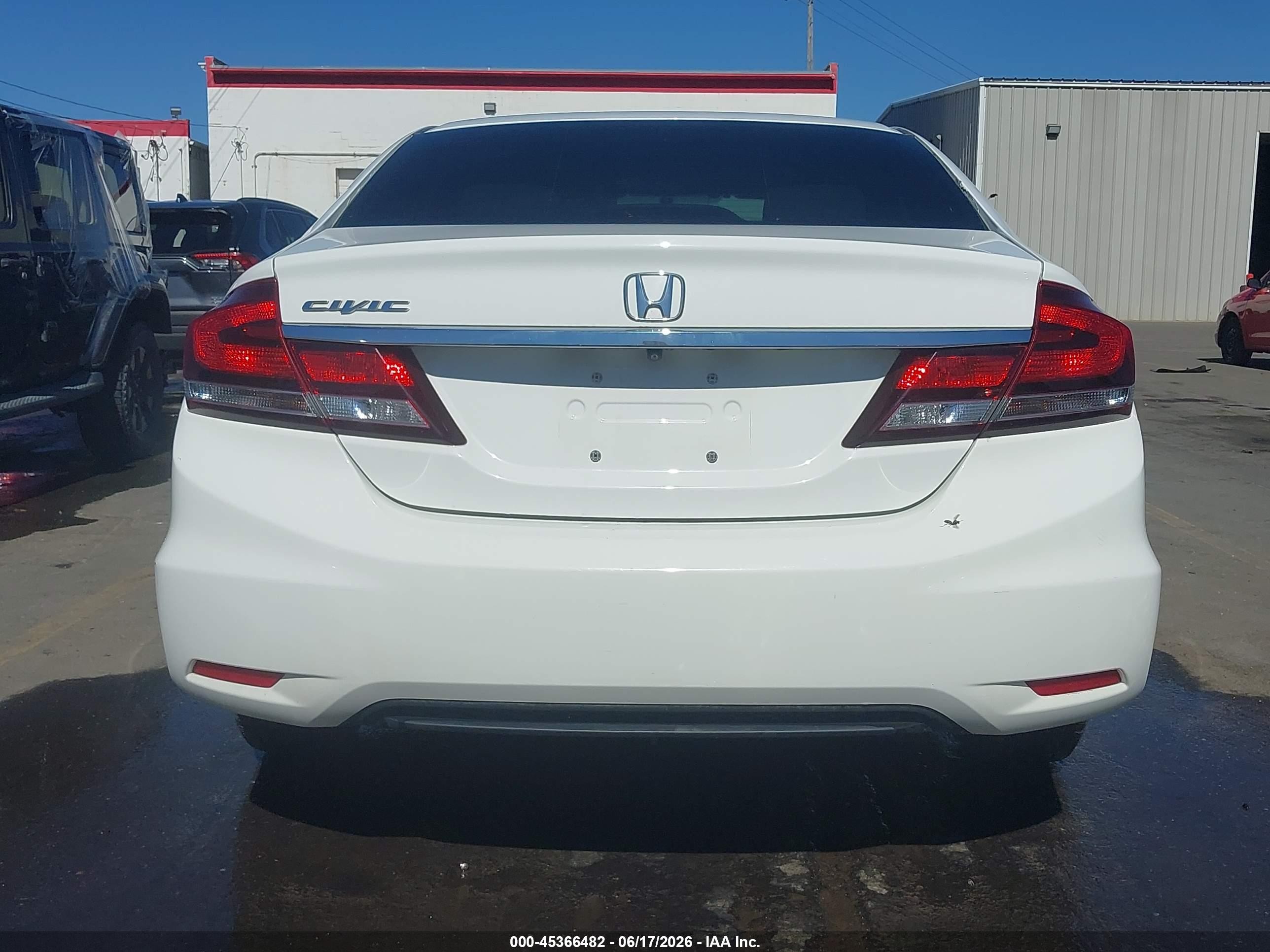 2014 Honda Civic Lx White vin: 19XFB2F55EE255860
