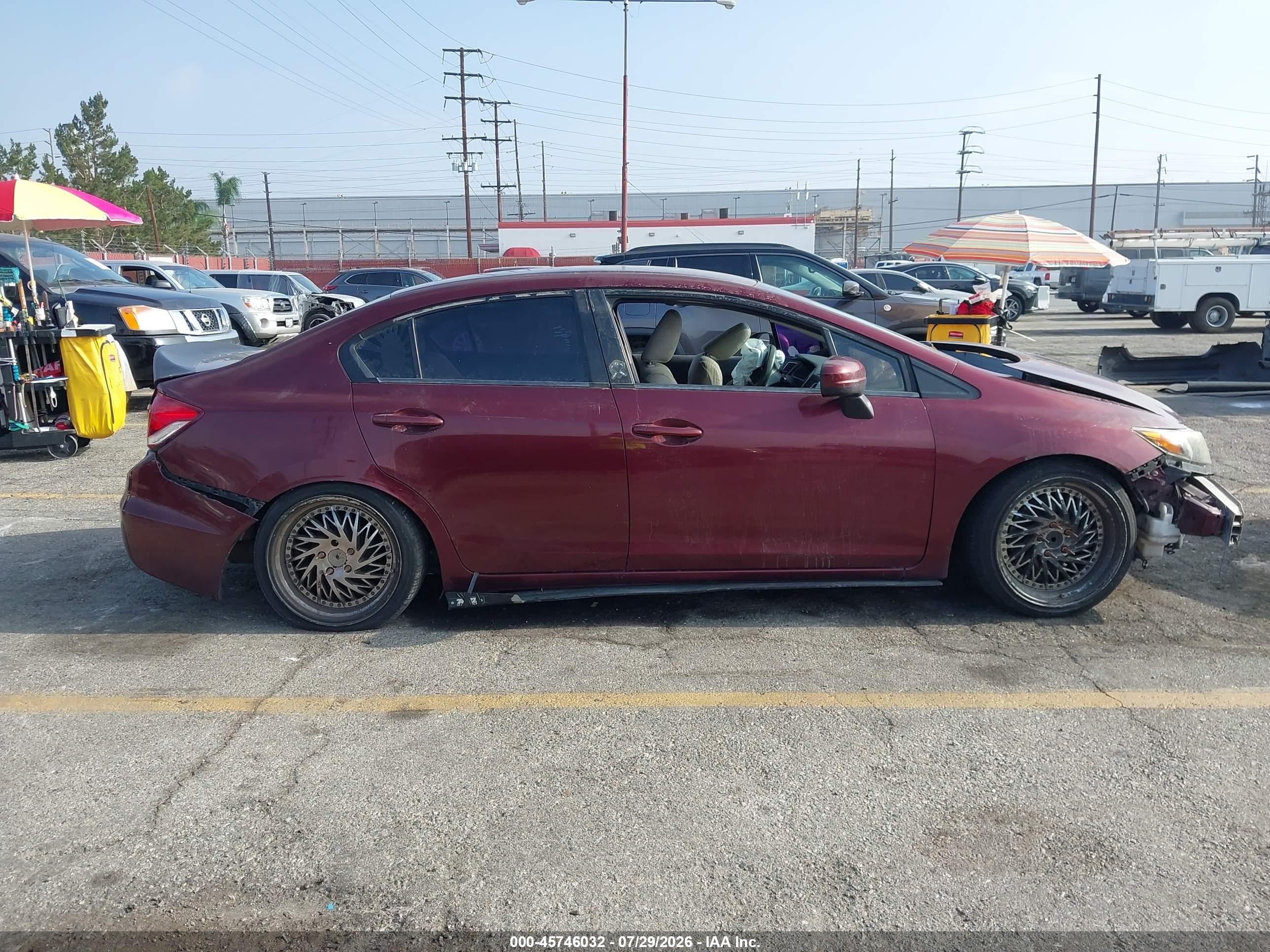 2014 Honda Civic Lx Burgundy vin: 19XFB2F55EE262047