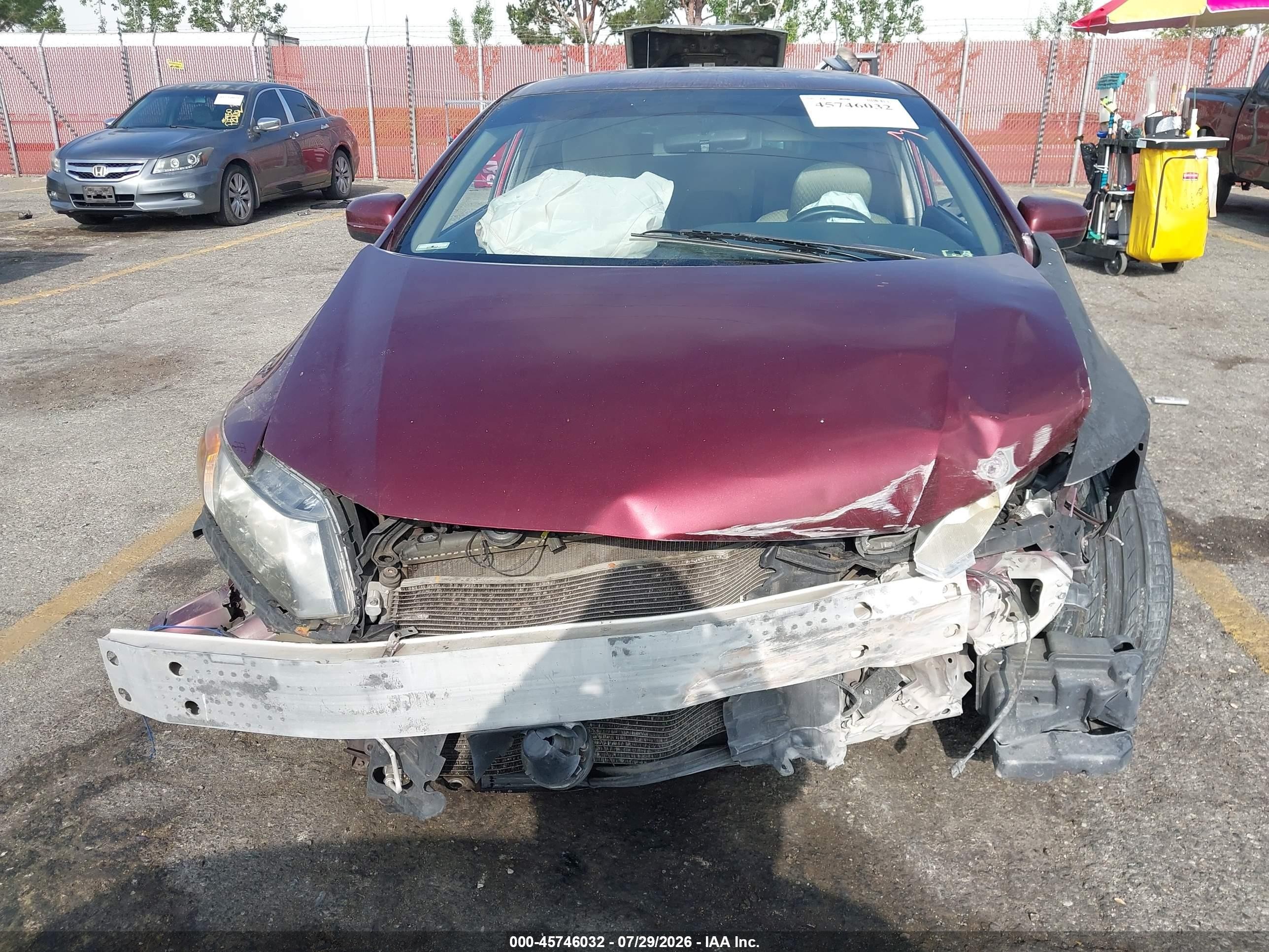 2014 Honda Civic Lx Burgundy vin: 19XFB2F55EE262047