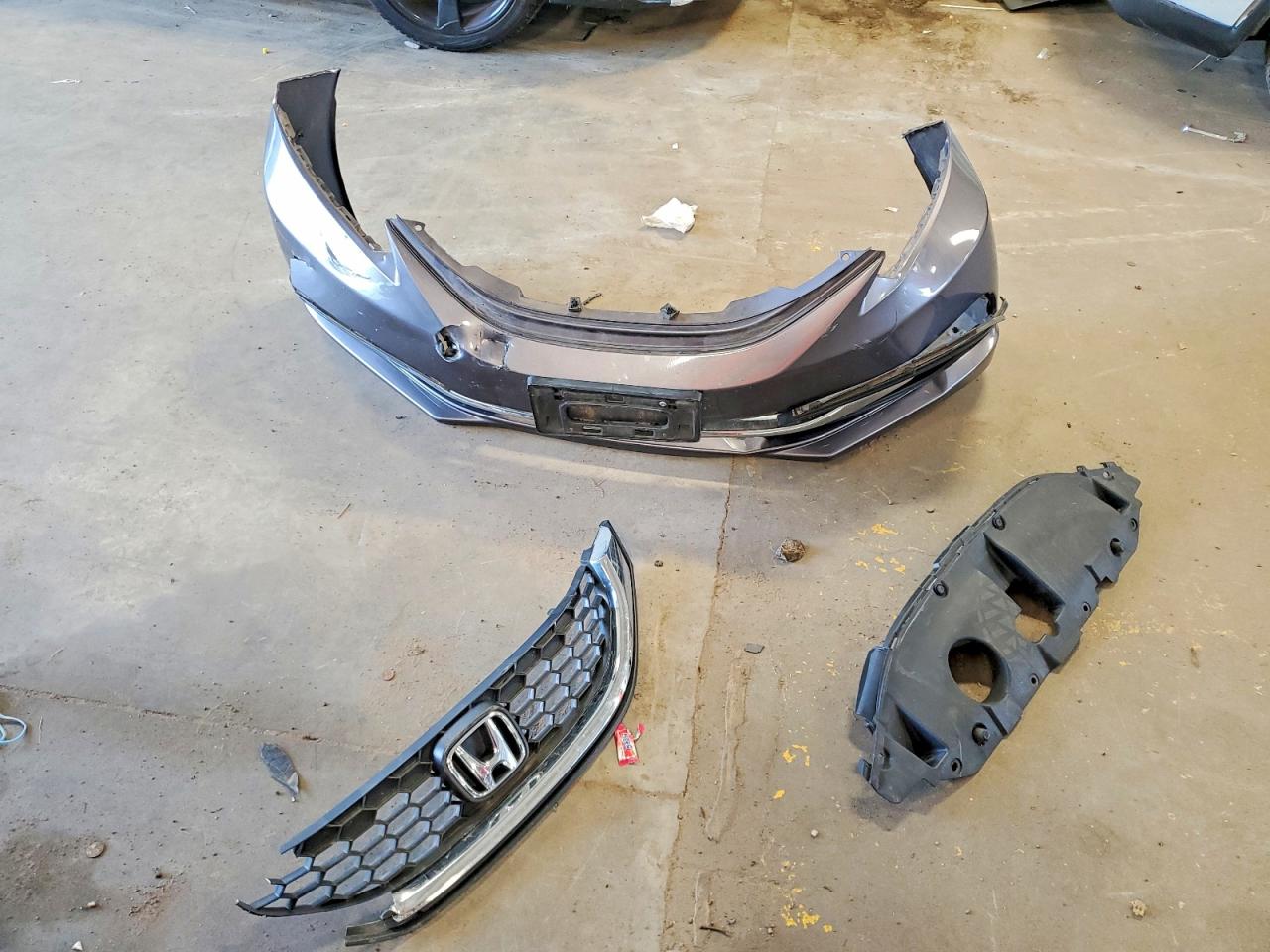 2015 Honda Civic Lx Серый vin: 19XFB2F55FE042456