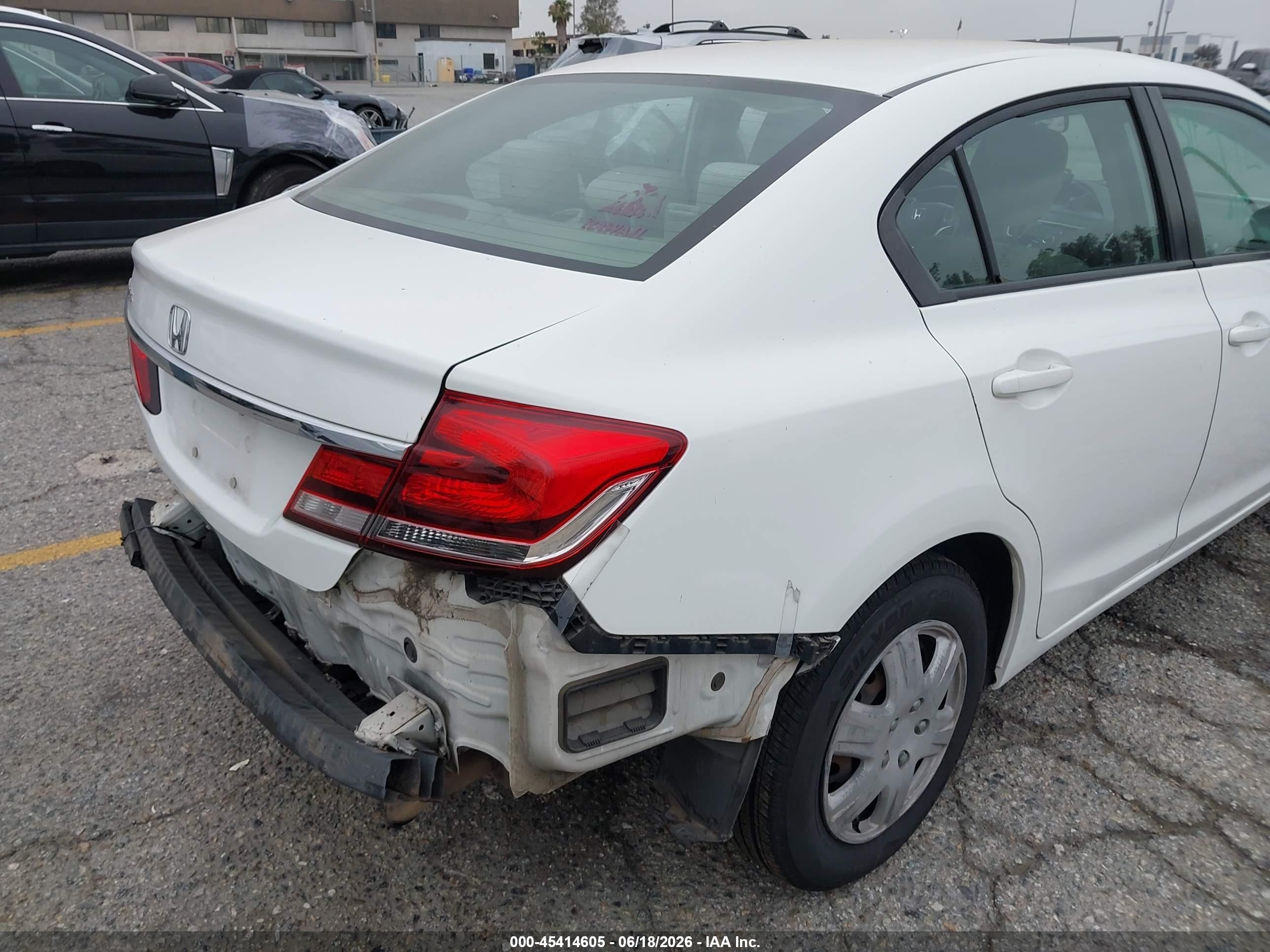 2015 Honda Civic Lx White vin: 19XFB2F55FE063579