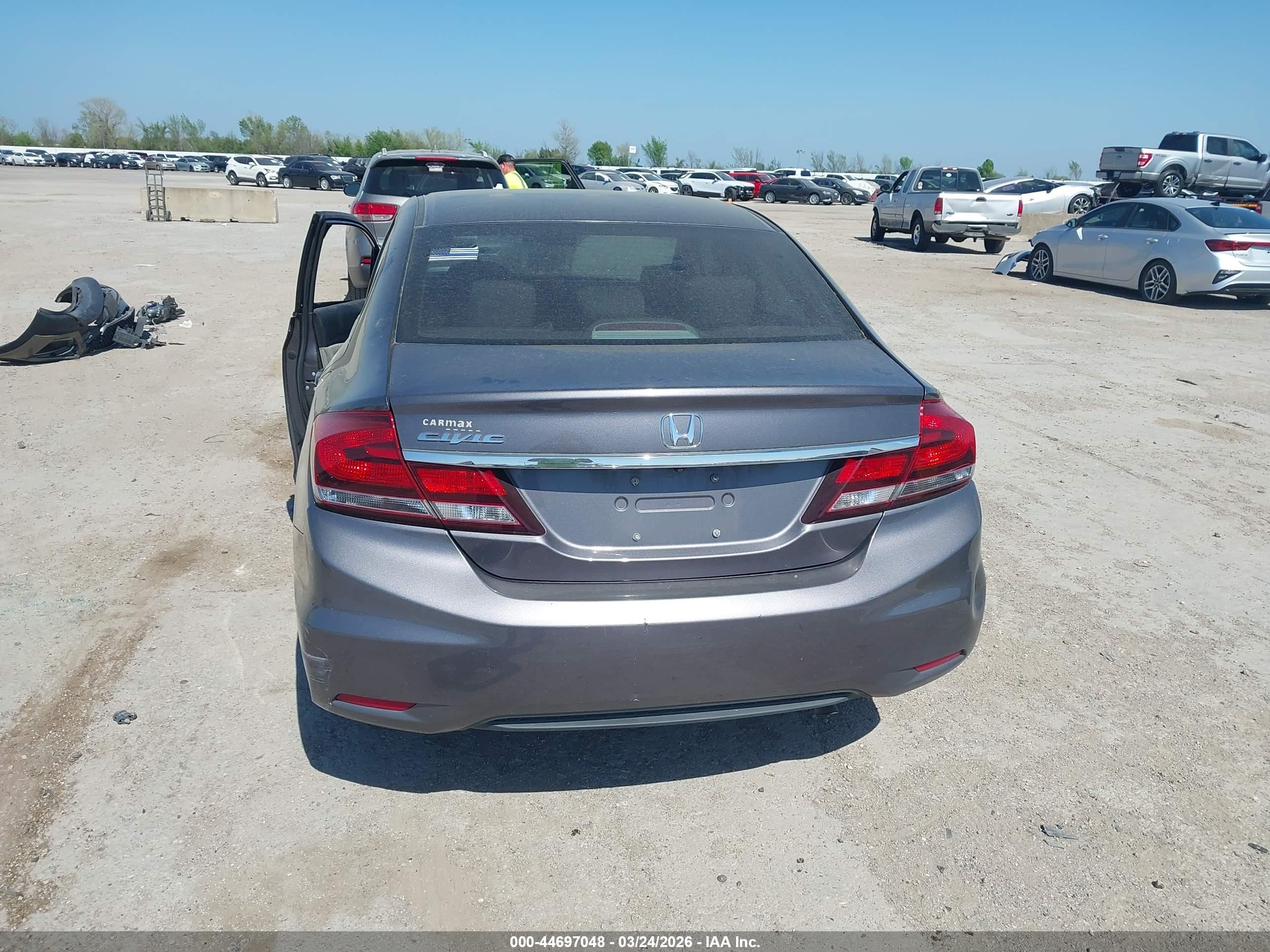 2015 Honda Civic Lx Gray vin: 19XFB2F55FE072038