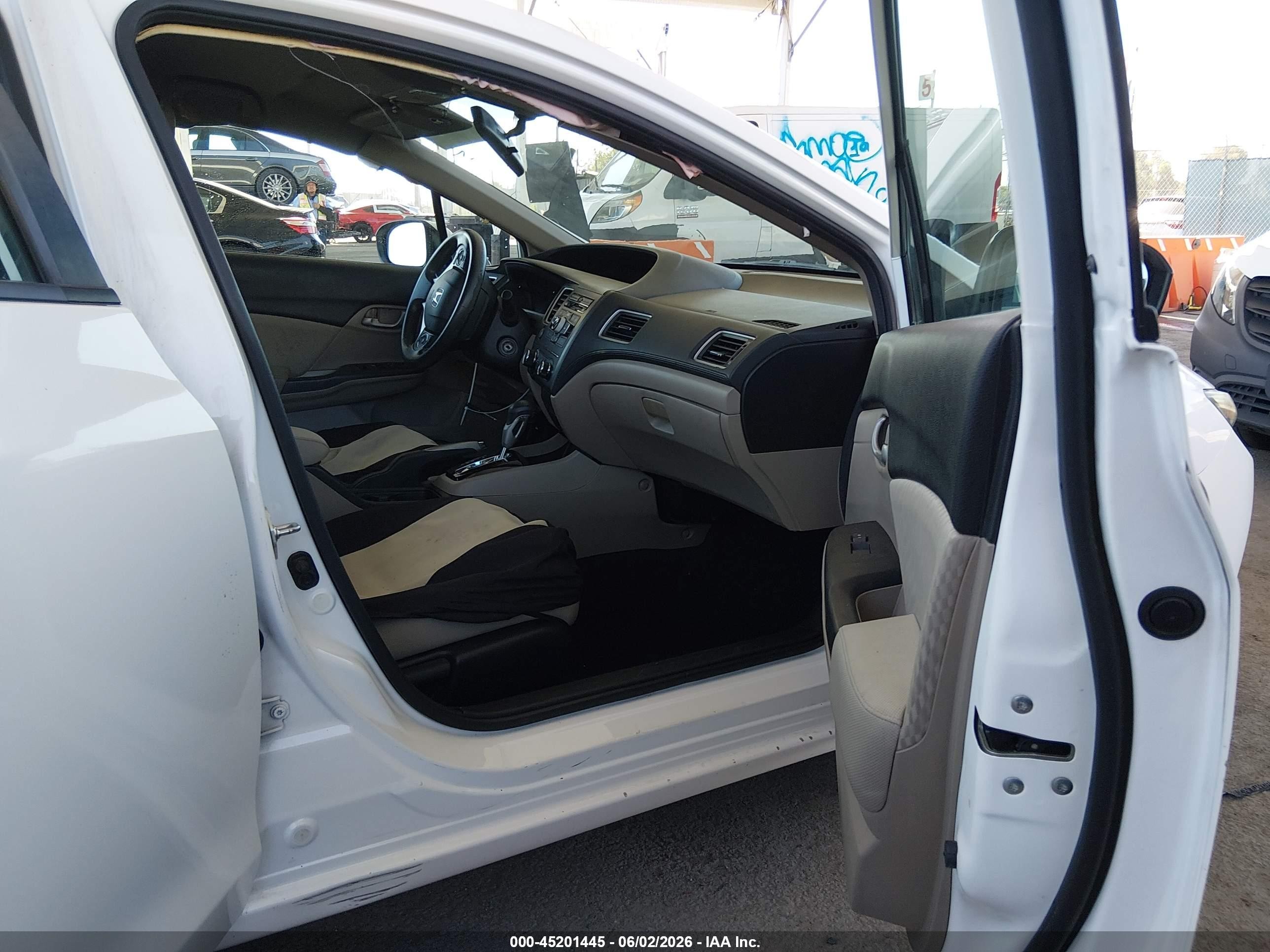 2015 Honda Civic Lx White vin: 19XFB2F55FE205932