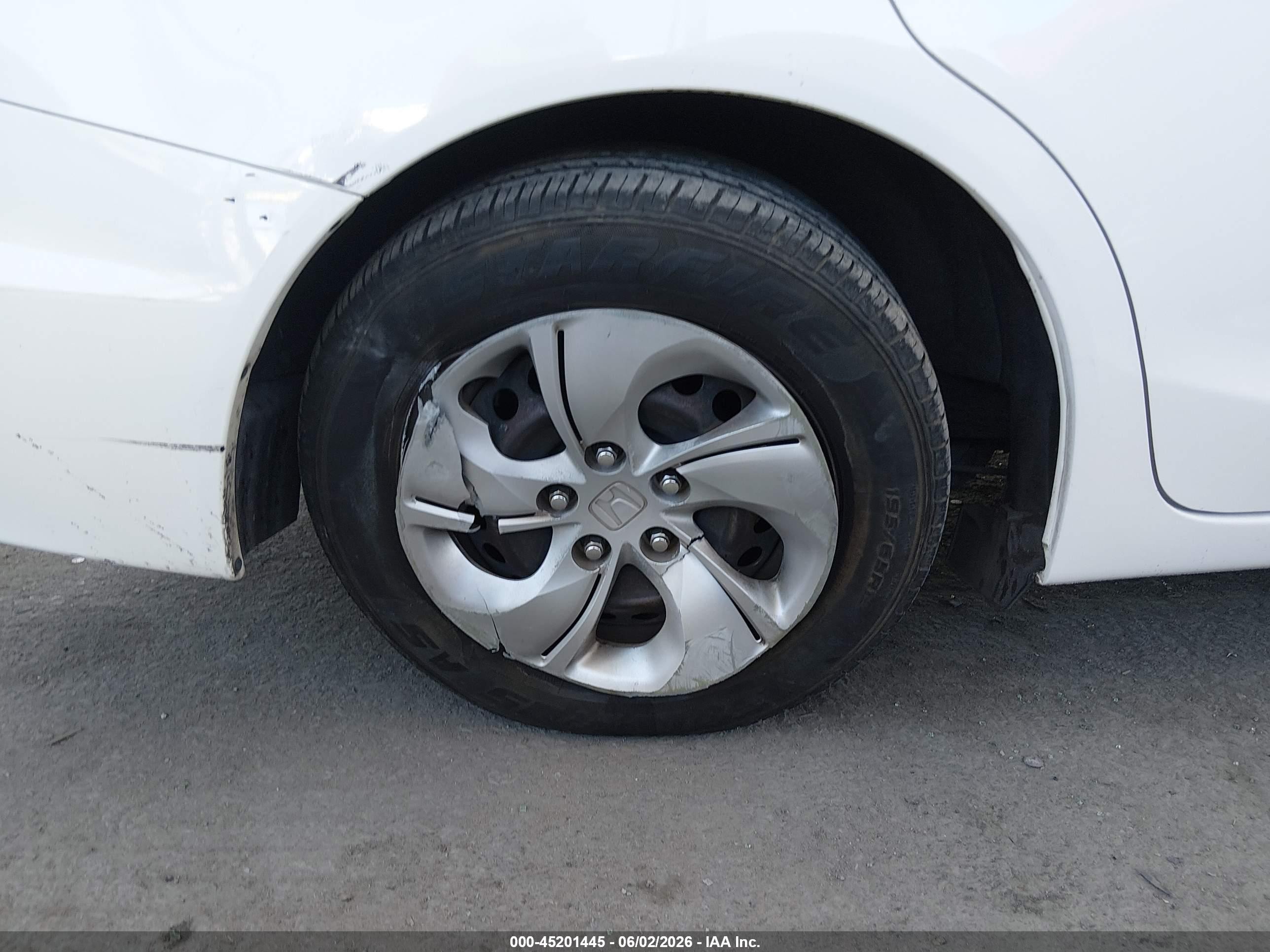 2015 Honda Civic Lx White vin: 19XFB2F55FE205932