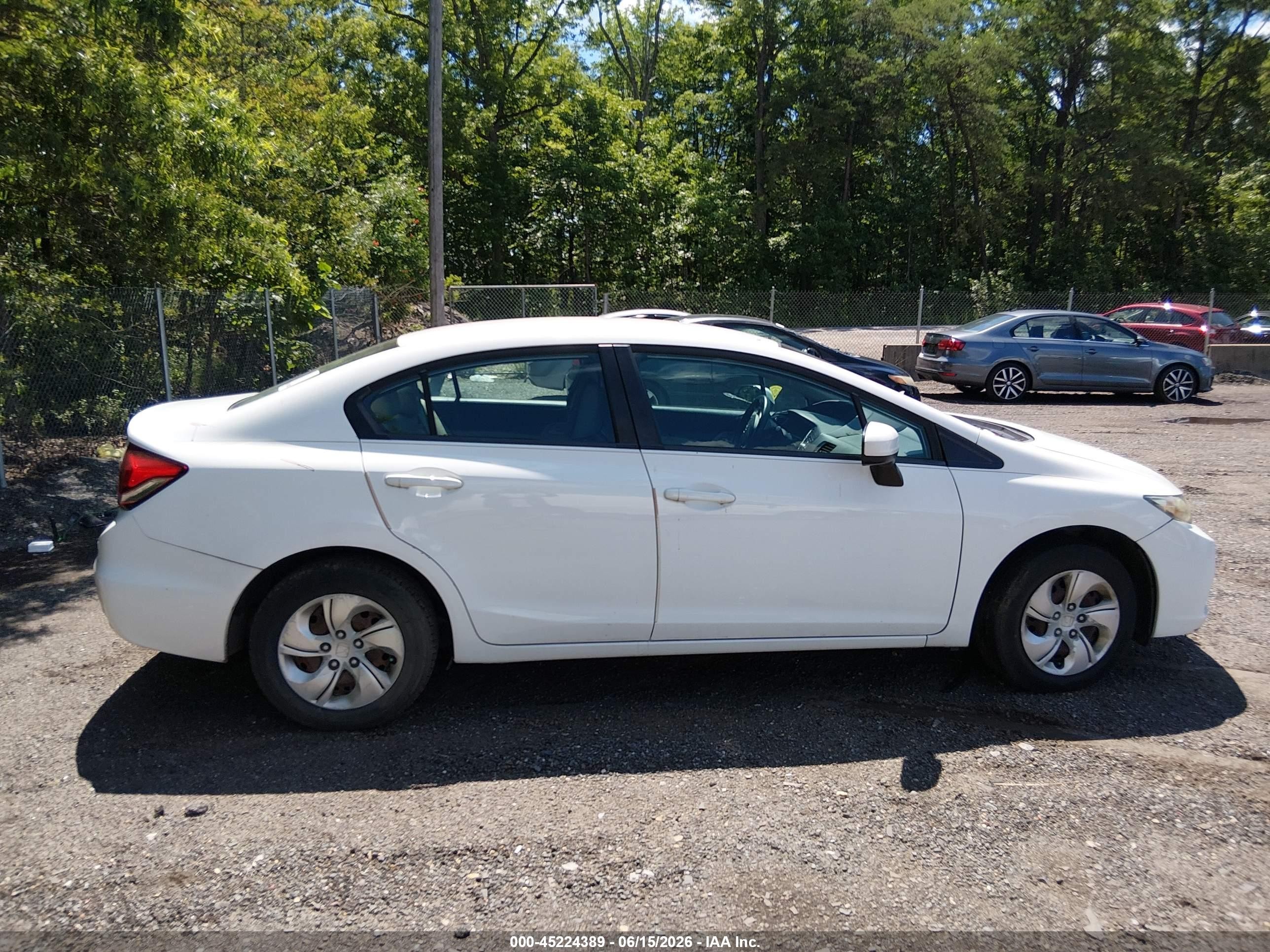 2015 Honda Civic Lx White vin: 19XFB2F55FE206949