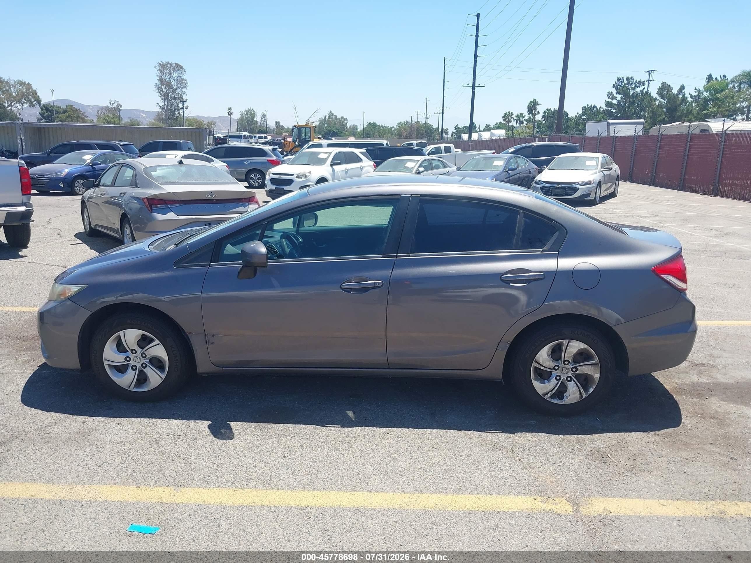 2015 Honda Civic Lx Gray vin: 19XFB2F55FE246416