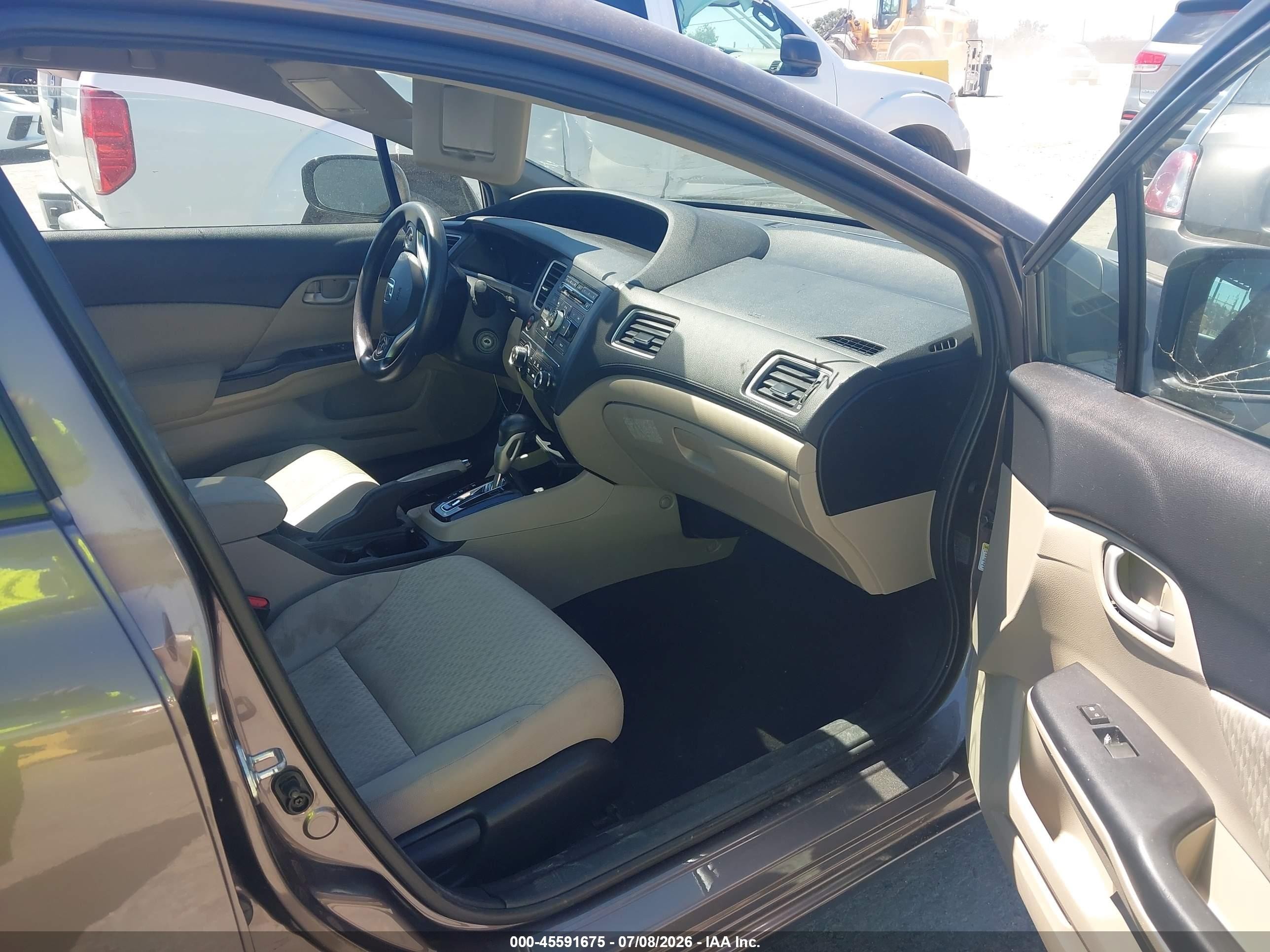 2015 Honda Civic Lx Серый vin: 19XFB2F55FE261479