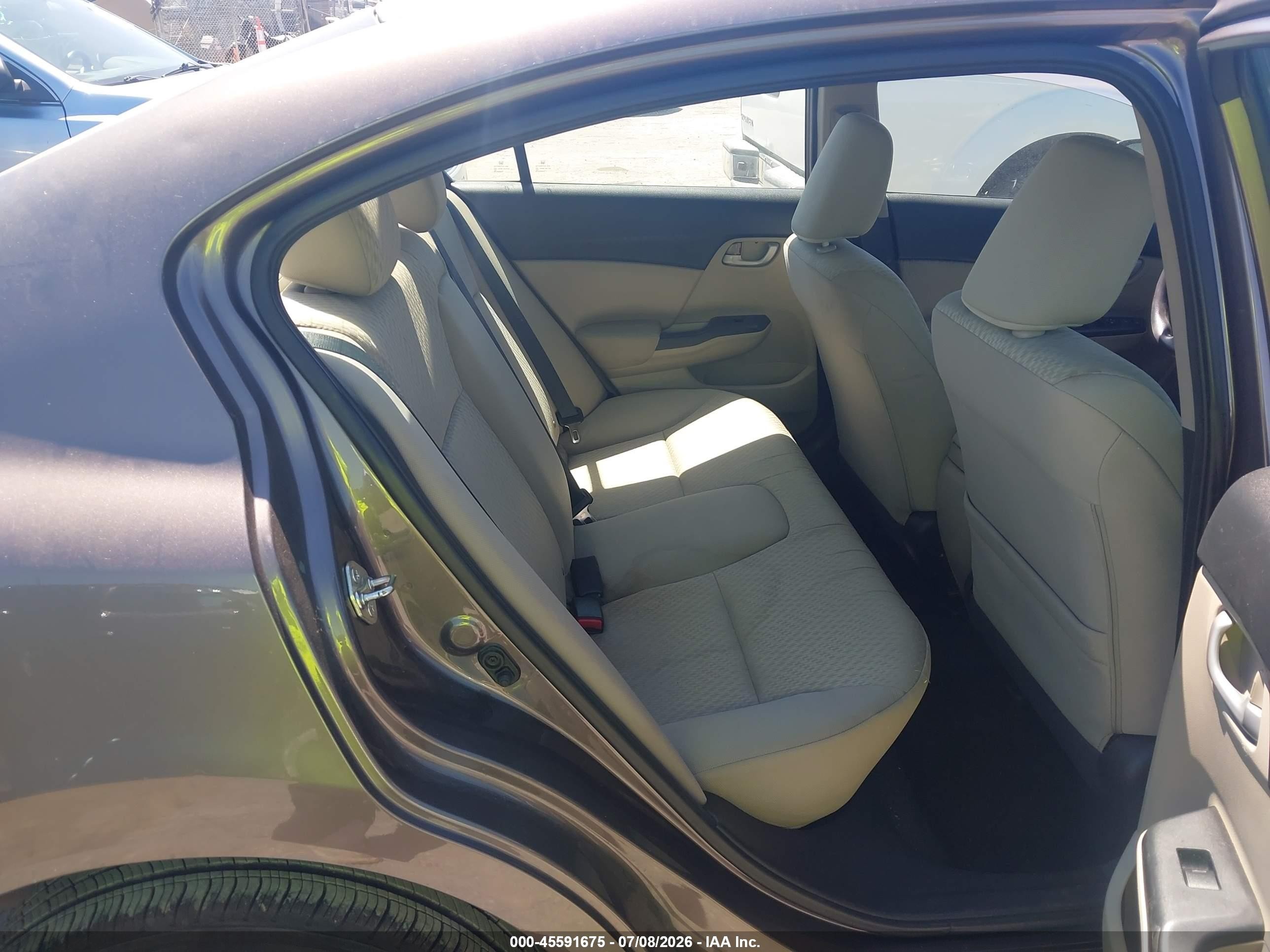 2015 Honda Civic Lx Серый vin: 19XFB2F55FE261479