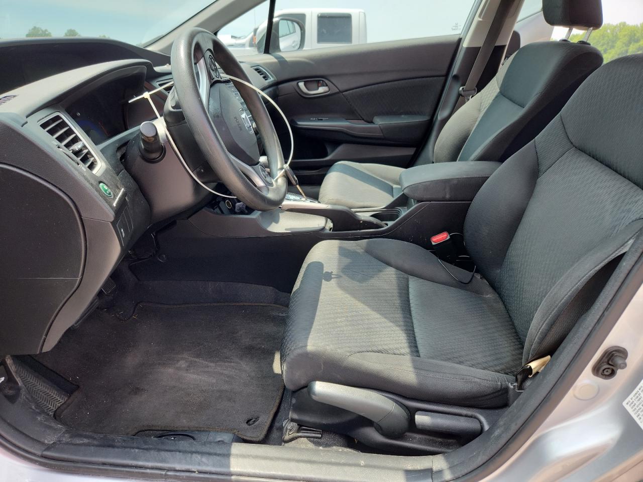 2015 Honda Civic Lx Серебряный vin: 19XFB2F55FE280016