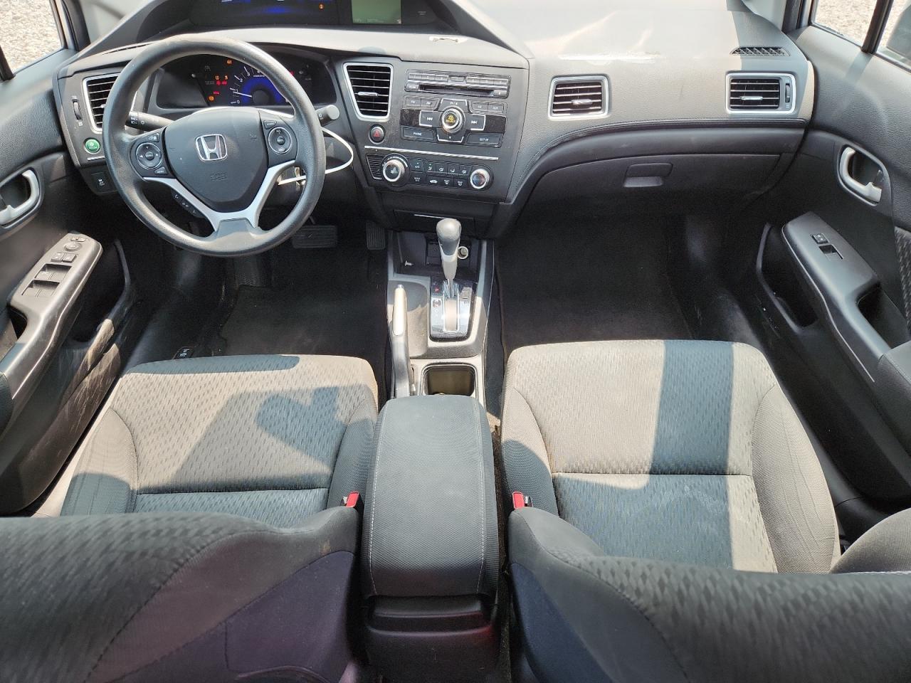 2015 Honda Civic Lx Серебряный vin: 19XFB2F55FE280016