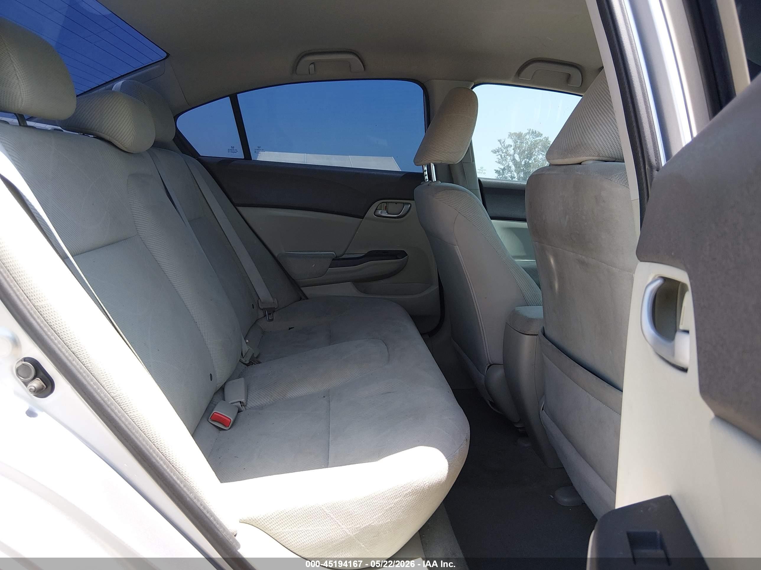 2012 Honda Civic Lx Silver vin: 19XFB2F56CE058001