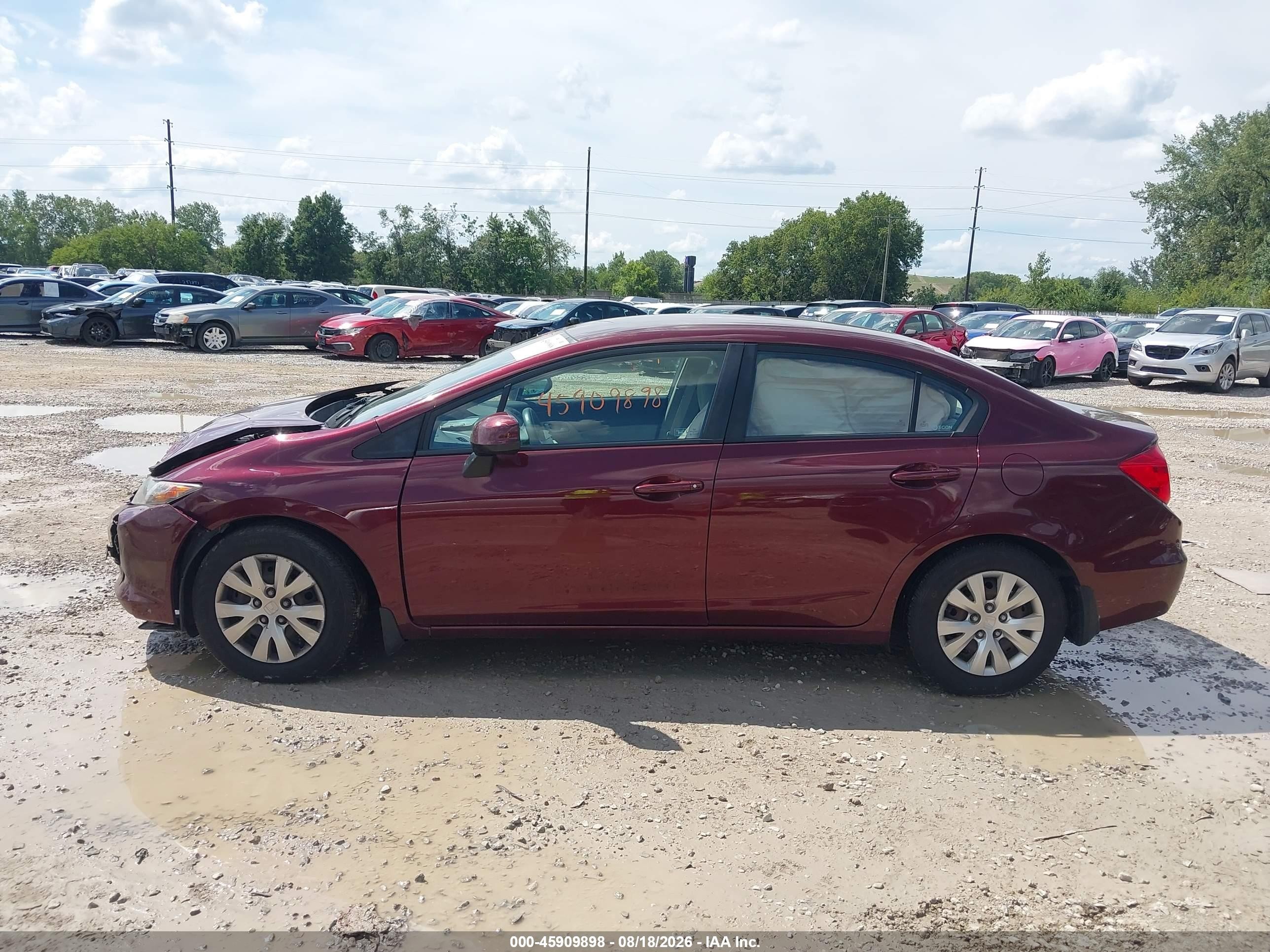2012 Honda Civic Lx Maroon vin: 19XFB2F56CE070715