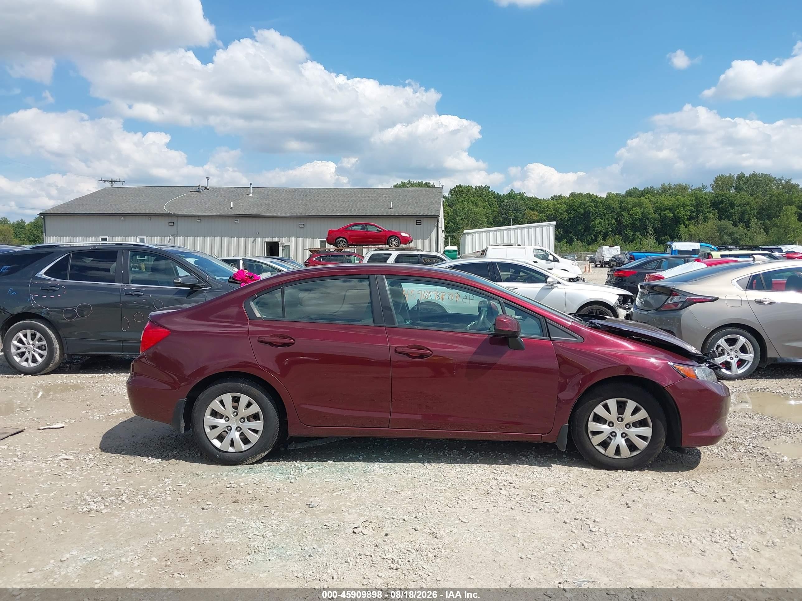 2012 Honda Civic Lx Maroon vin: 19XFB2F56CE070715