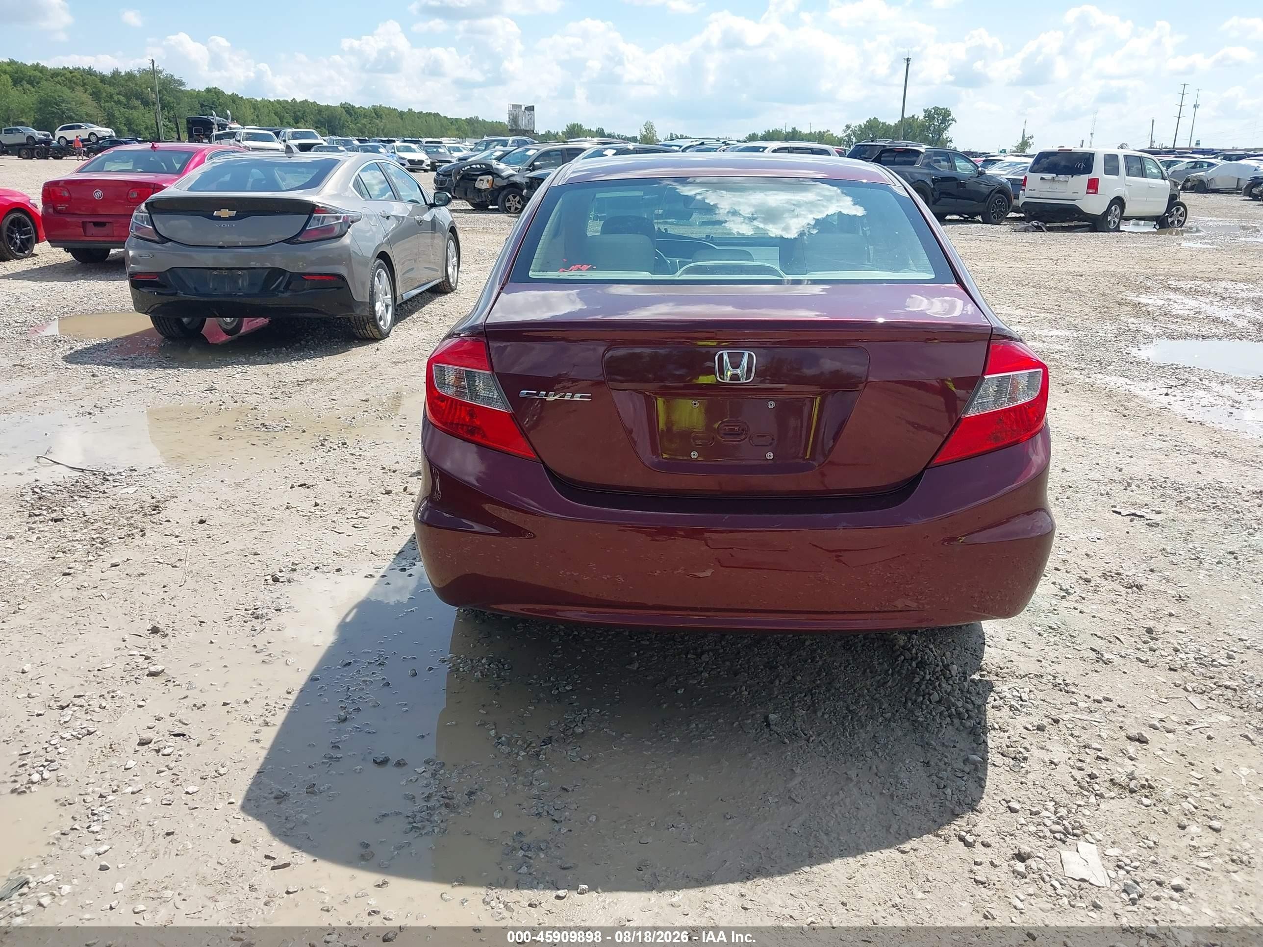 2012 Honda Civic Lx Maroon vin: 19XFB2F56CE070715
