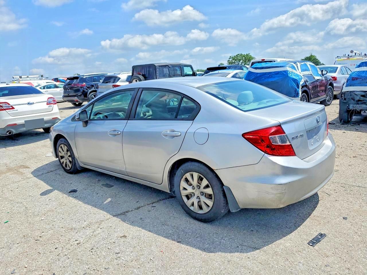 2012 Honda Civic 2d Dx Silver vin: 19XFB2F56CE077924
