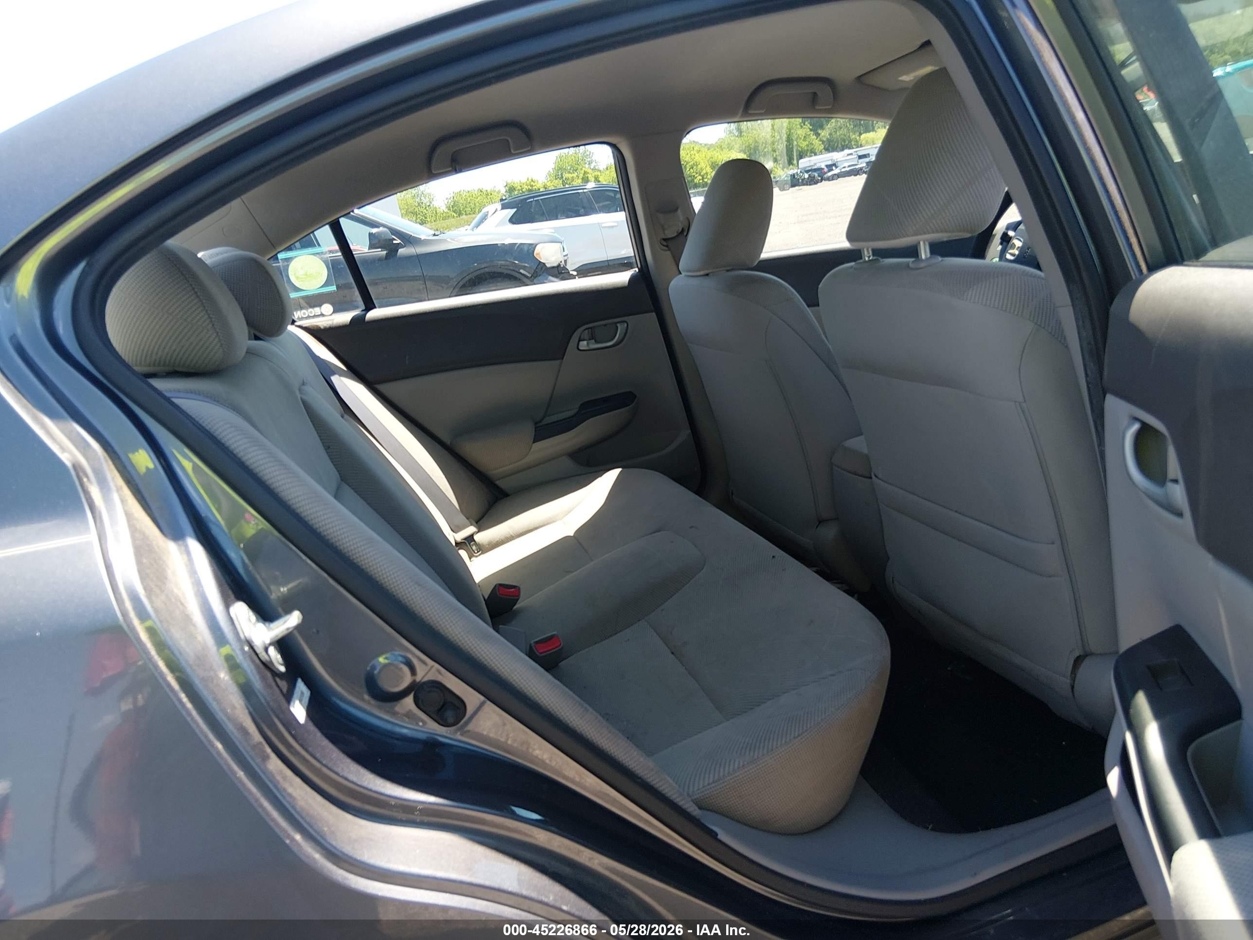 2012 Honda Civic Lx Gray vin: 19XFB2F56CE302360