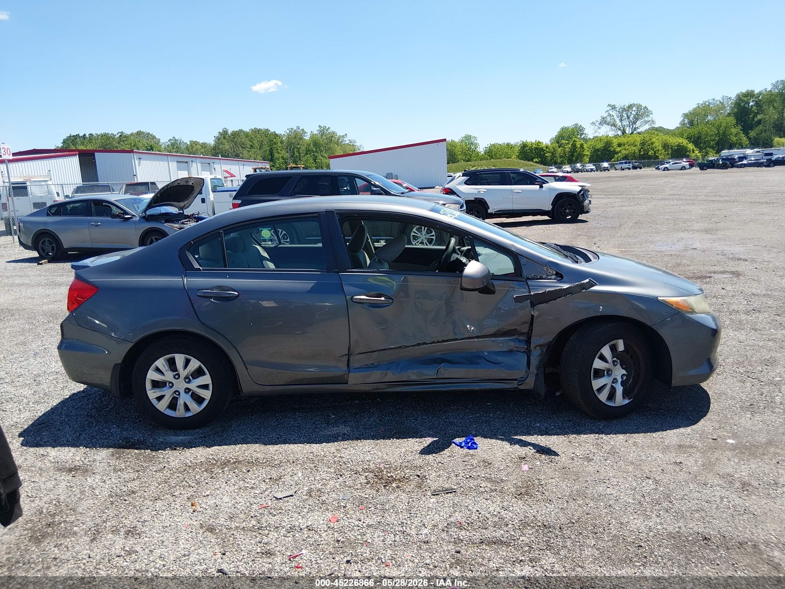 2012 Honda Civic Lx Gray vin: 19XFB2F56CE302360