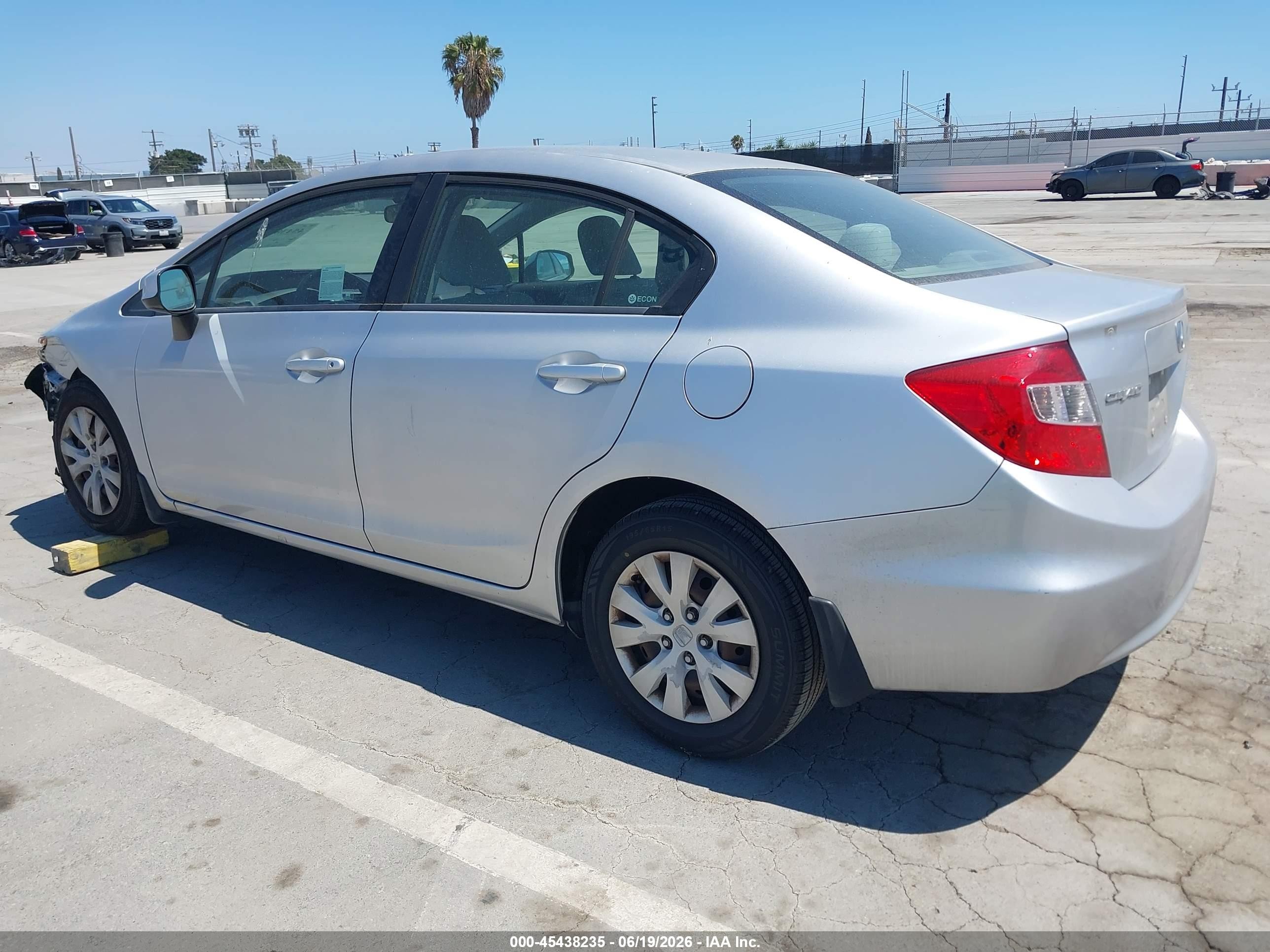 2012 Honda Civic Lx Silver vin: 19XFB2F56CE310541