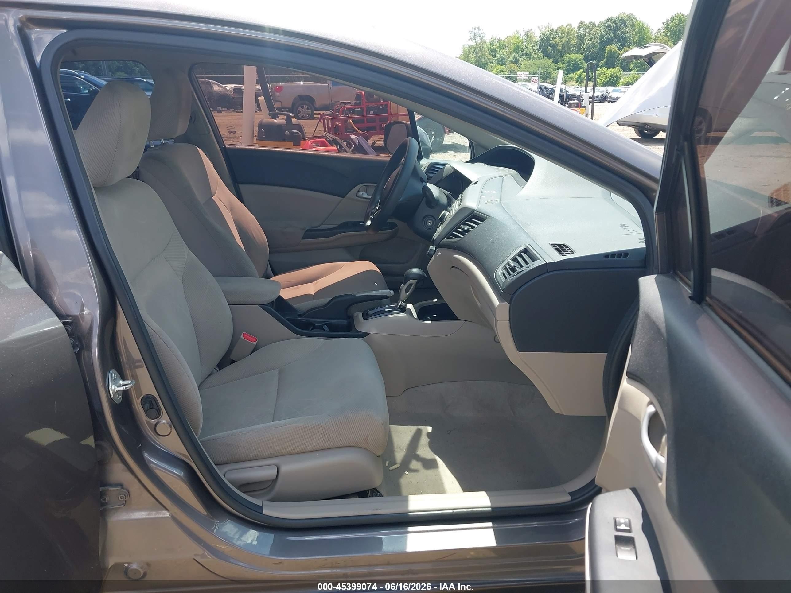 2012 Honda Civic Lx Gray vin: 19XFB2F56CE311205
