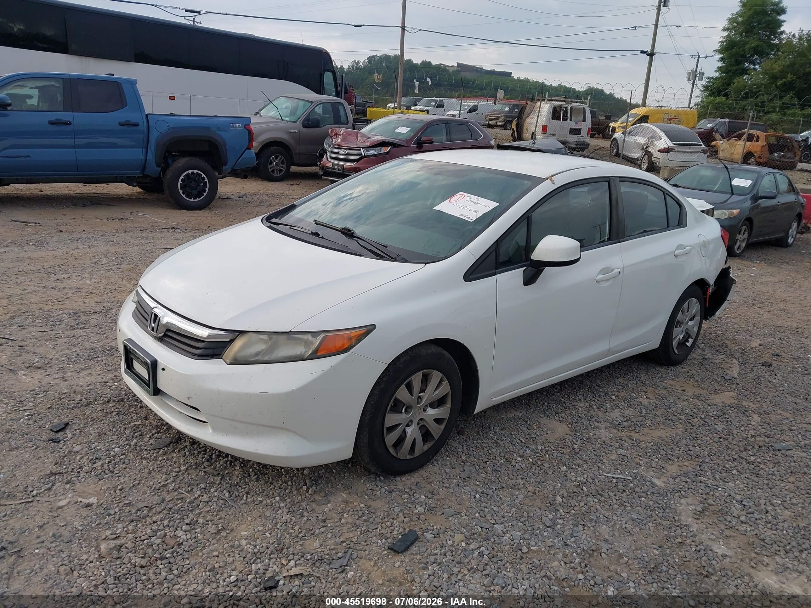 2012 Honda Civic Lx White vin: 19XFB2F56CE337223