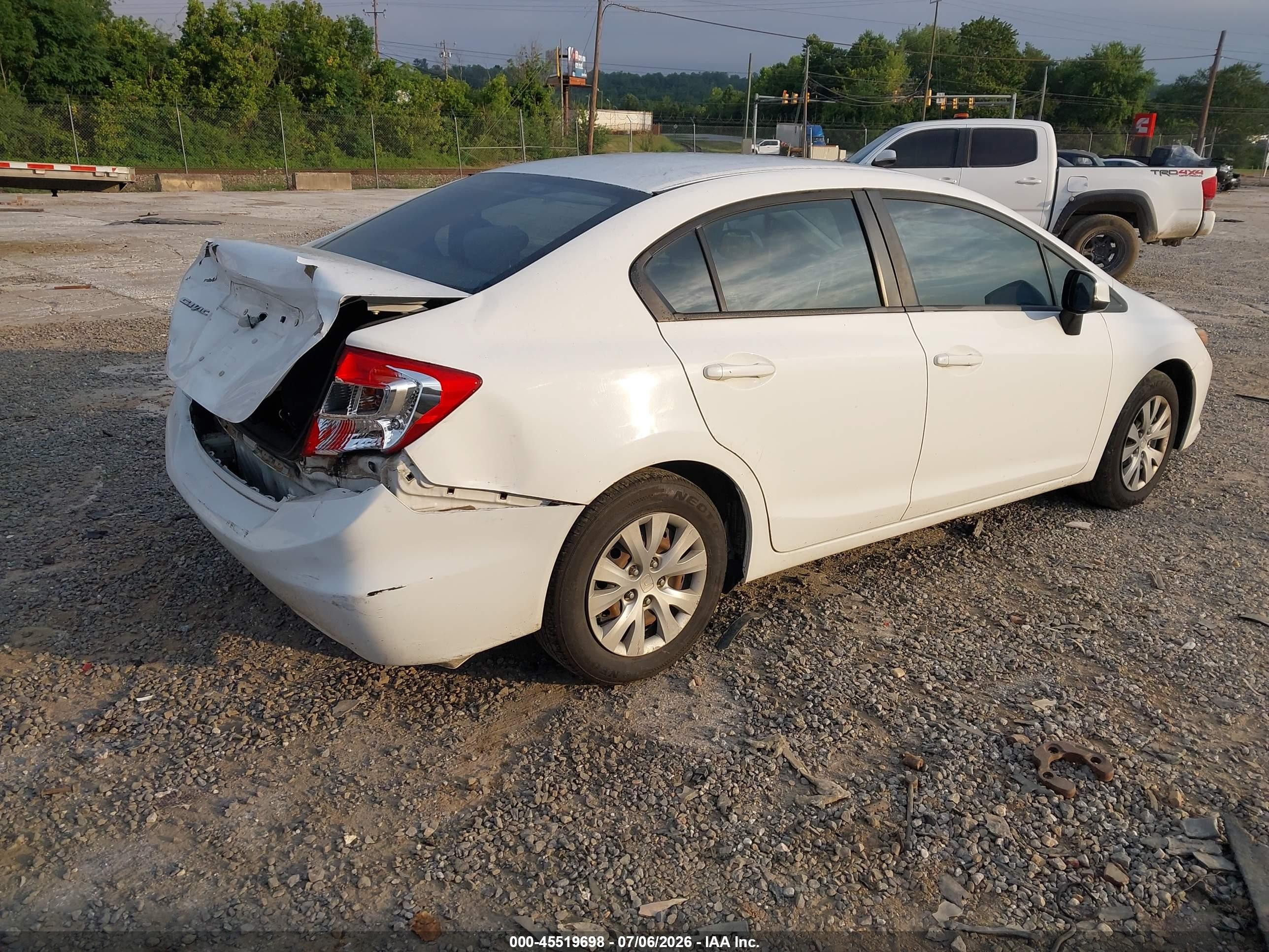 2012 Honda Civic Lx White vin: 19XFB2F56CE337223