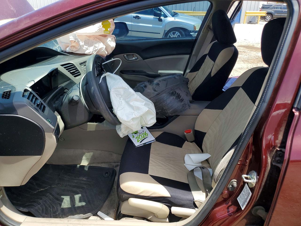 2012 Honda Civic Lx Burgundy vin: 19XFB2F56CE357326