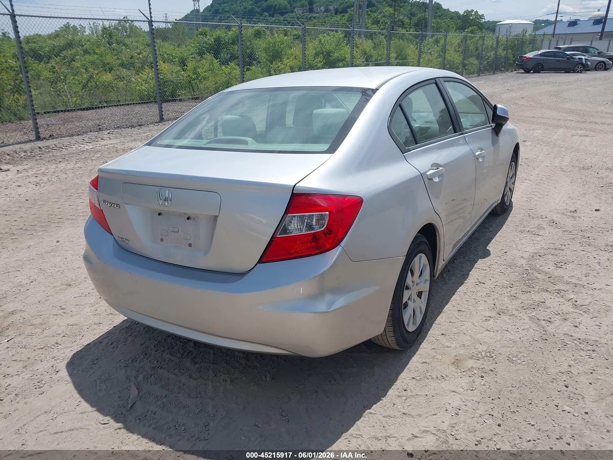 2012 Honda Civic Lx Silver vin: 19XFB2F56CE380931