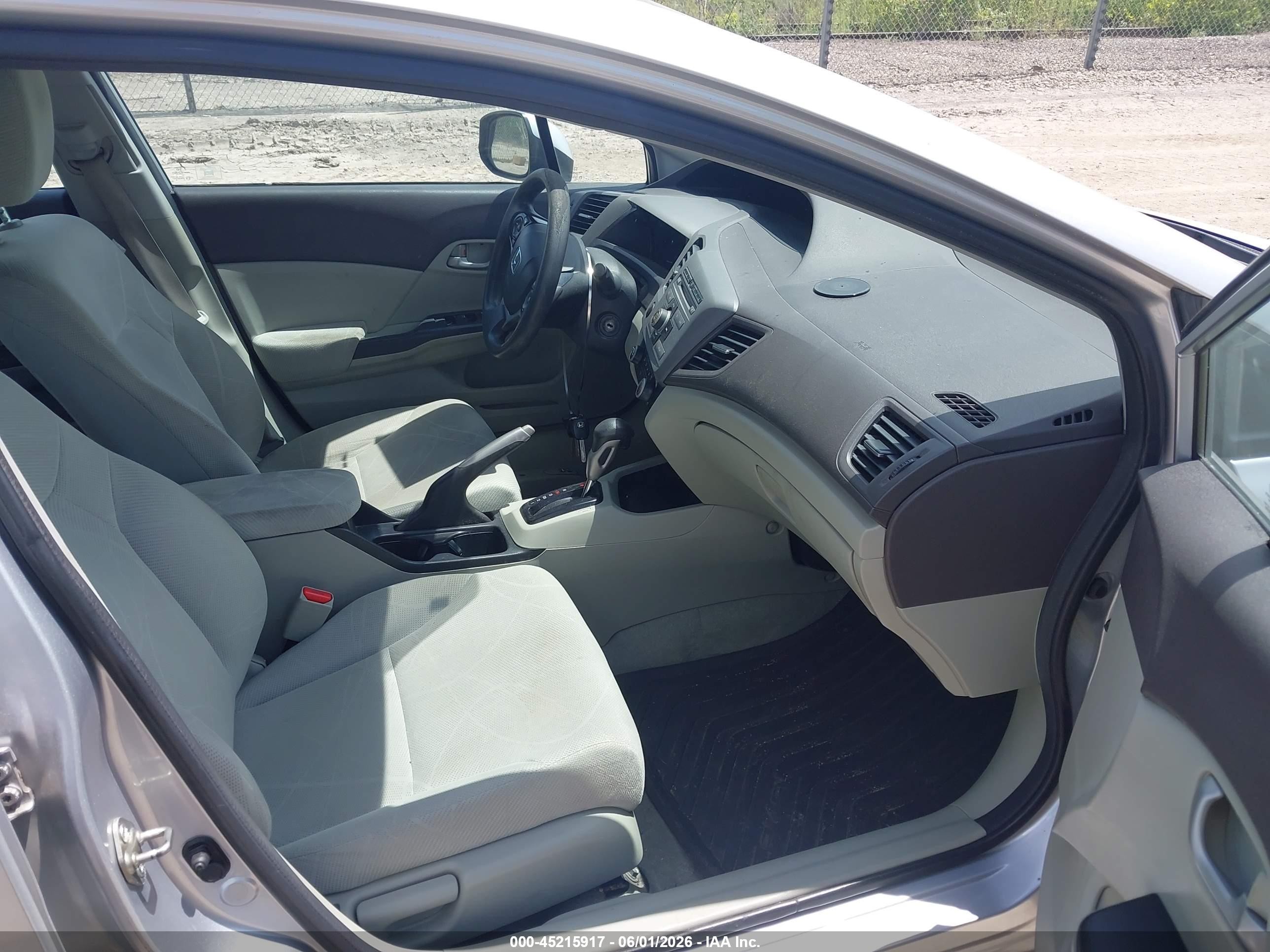 2012 Honda Civic Lx Silver vin: 19XFB2F56CE380931