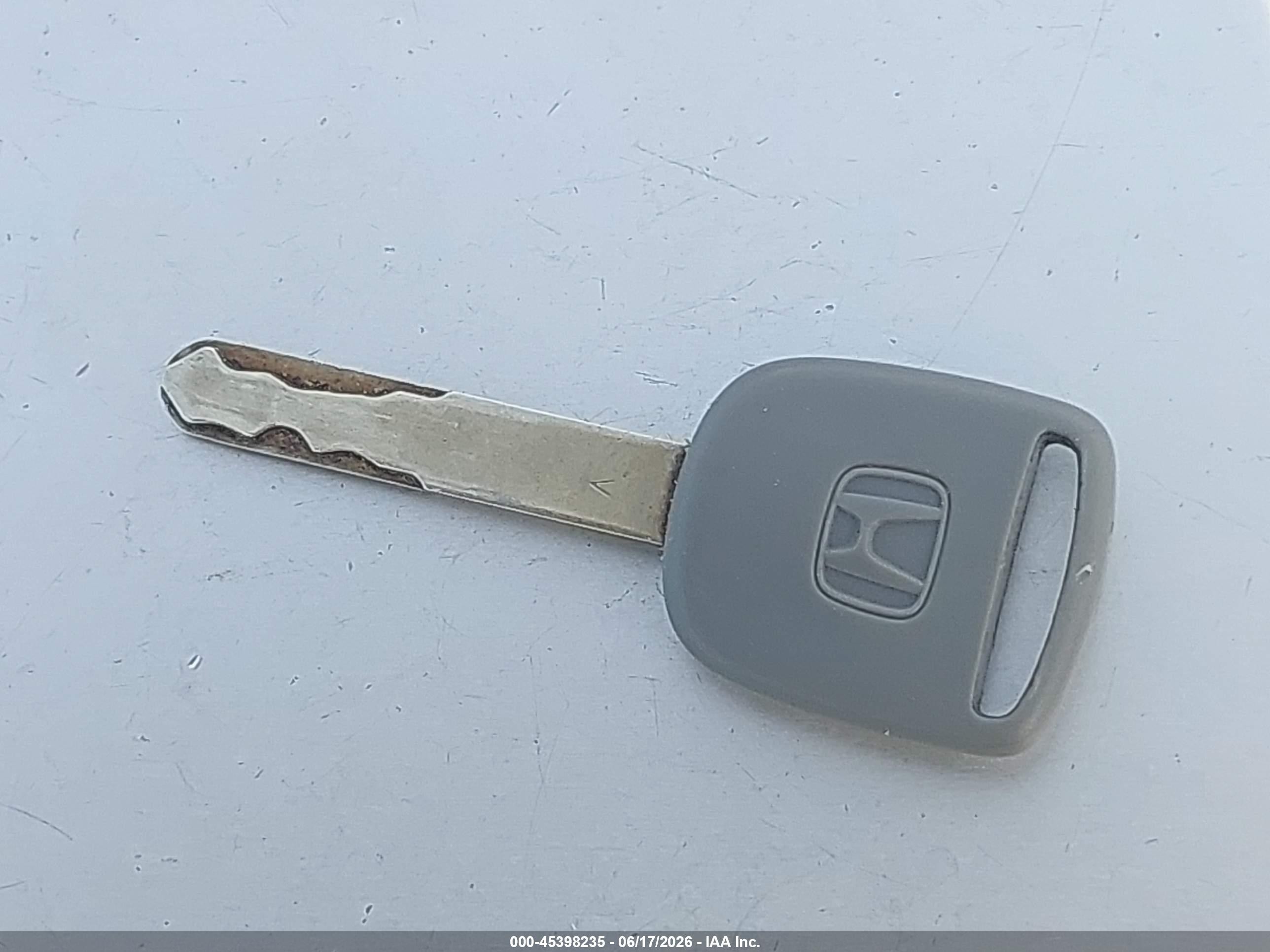 2013 Honda Civic Lx Silver vin: 19XFB2F56DE010001
