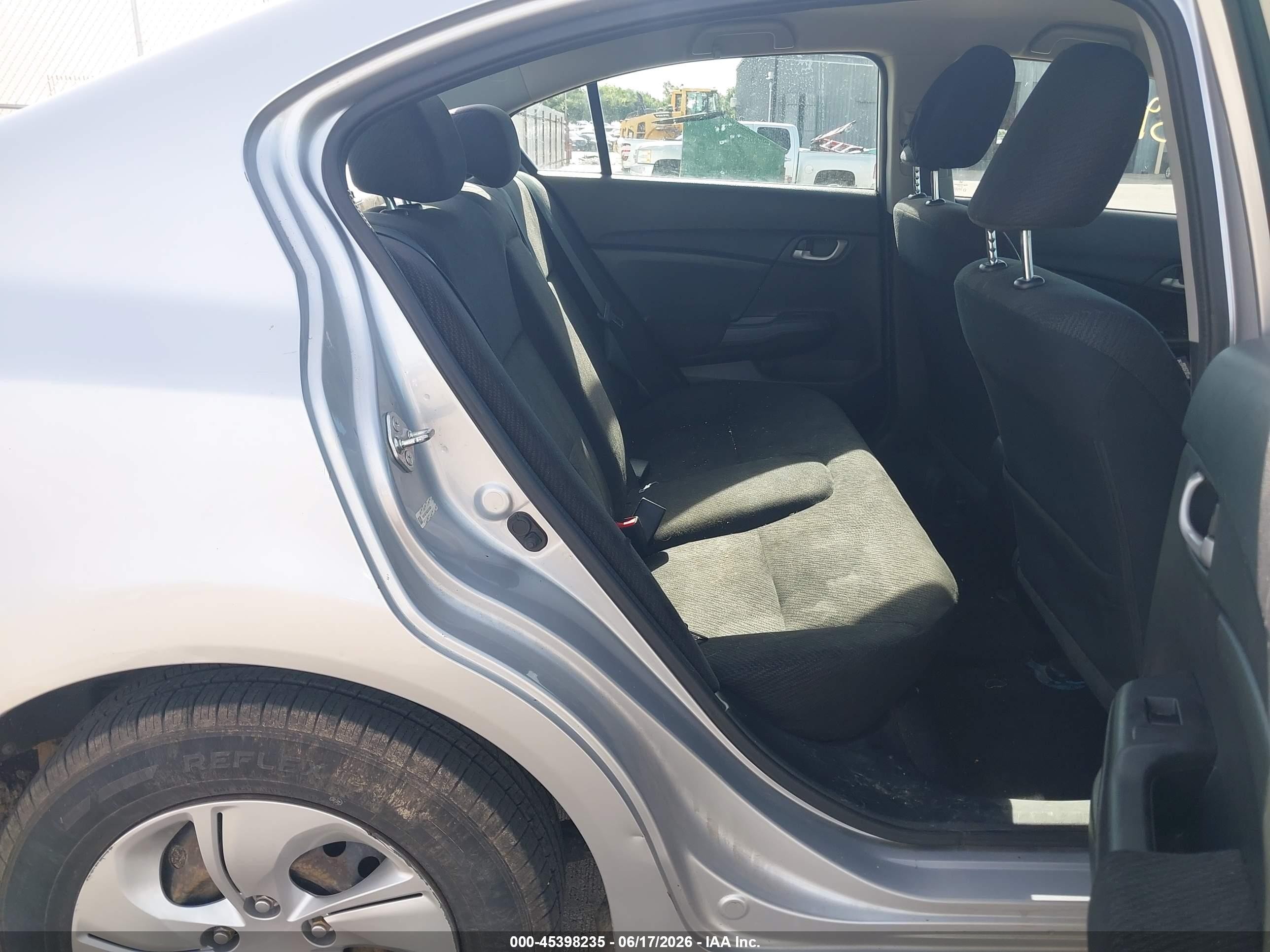 2013 Honda Civic Lx Silver vin: 19XFB2F56DE010001