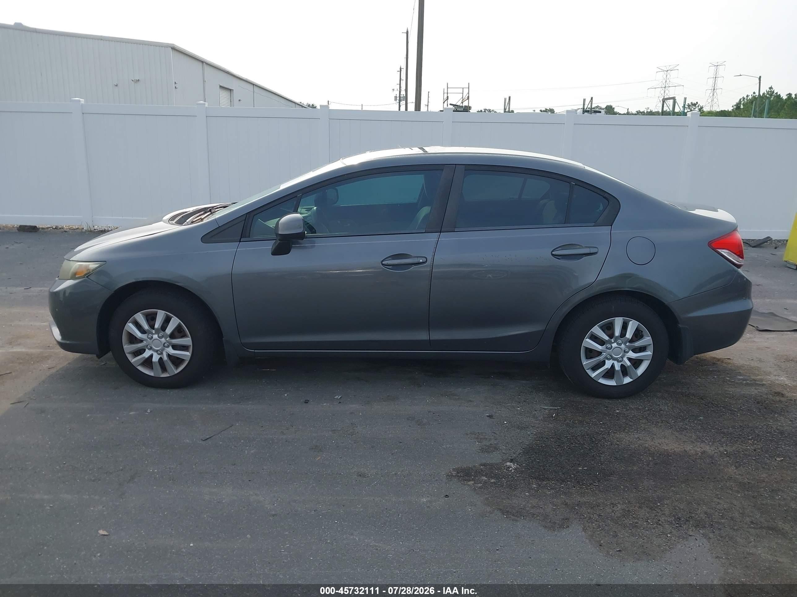 2013 Honda Civic Lx Gray vin: 19XFB2F56DE035898