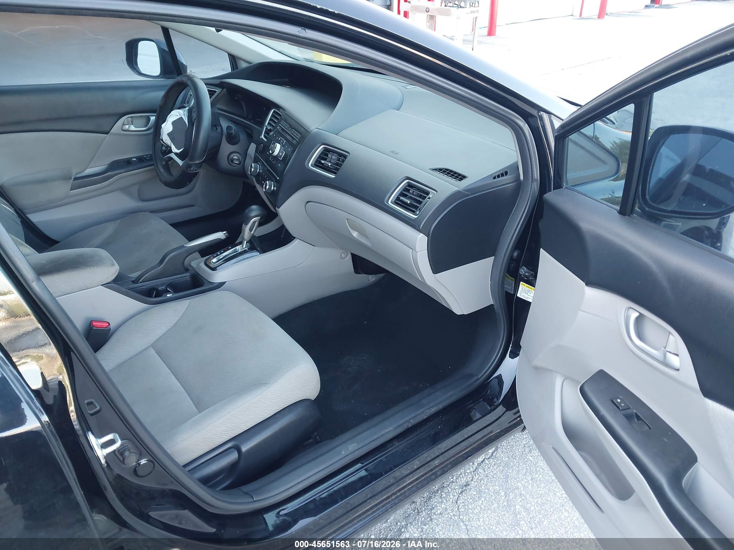 2013 Honda Civic Lx Черный vin: 19XFB2F56DE052264