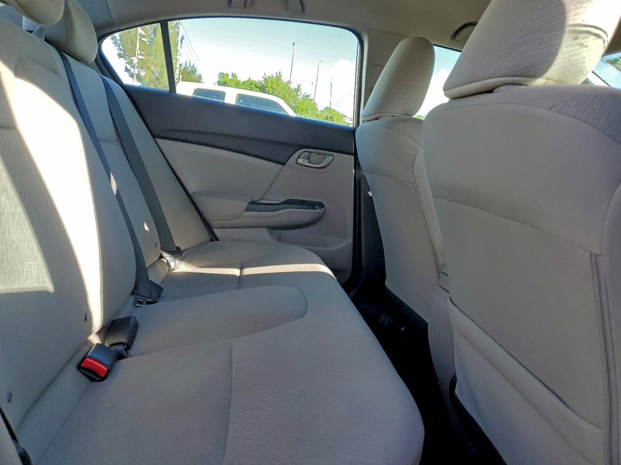 2013 Honda Civic Lx Серебряный vin: 19XFB2F56DE087421