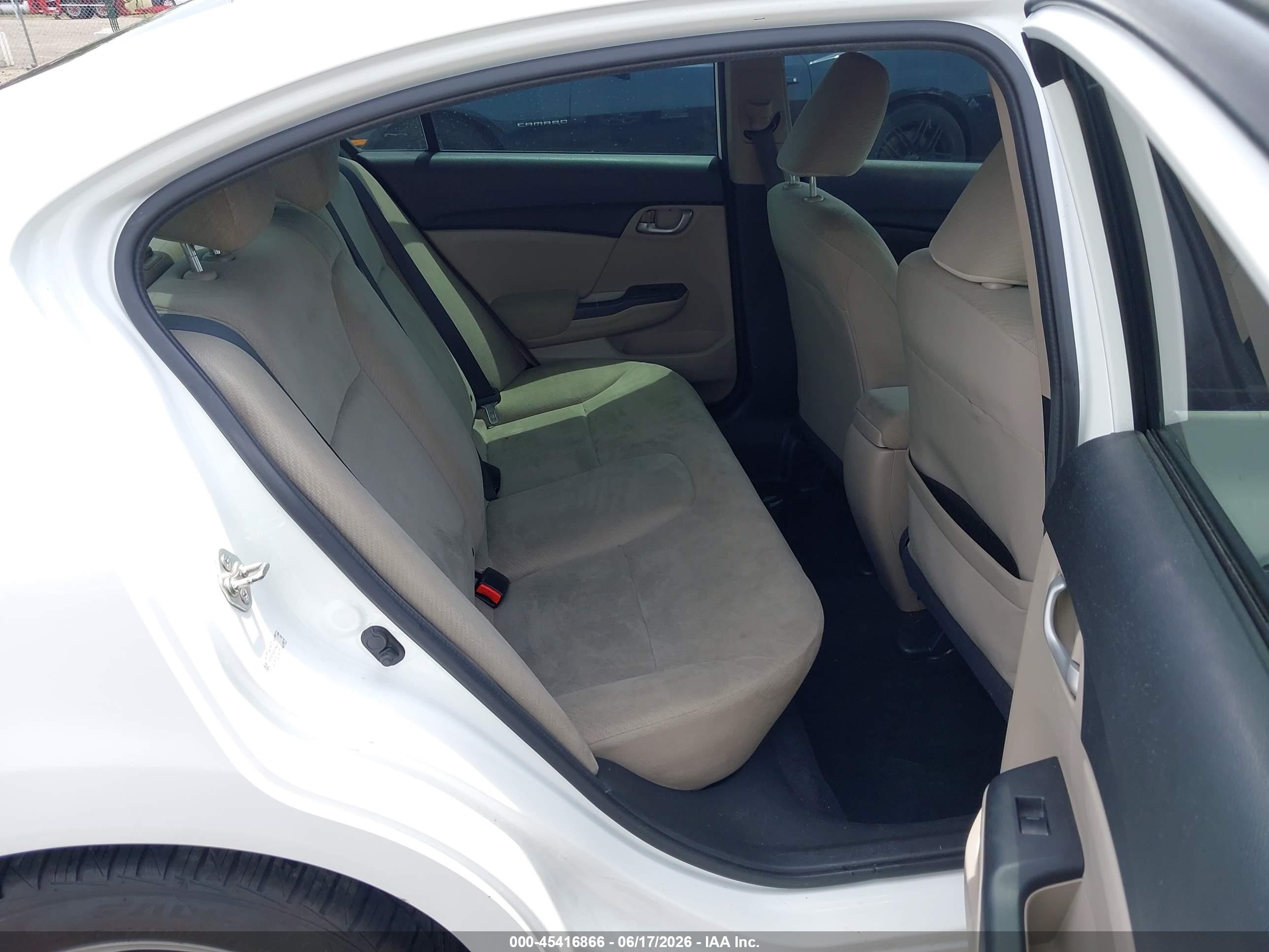 2013 Honda Civic Lx White vin: 19XFB2F56DE094451