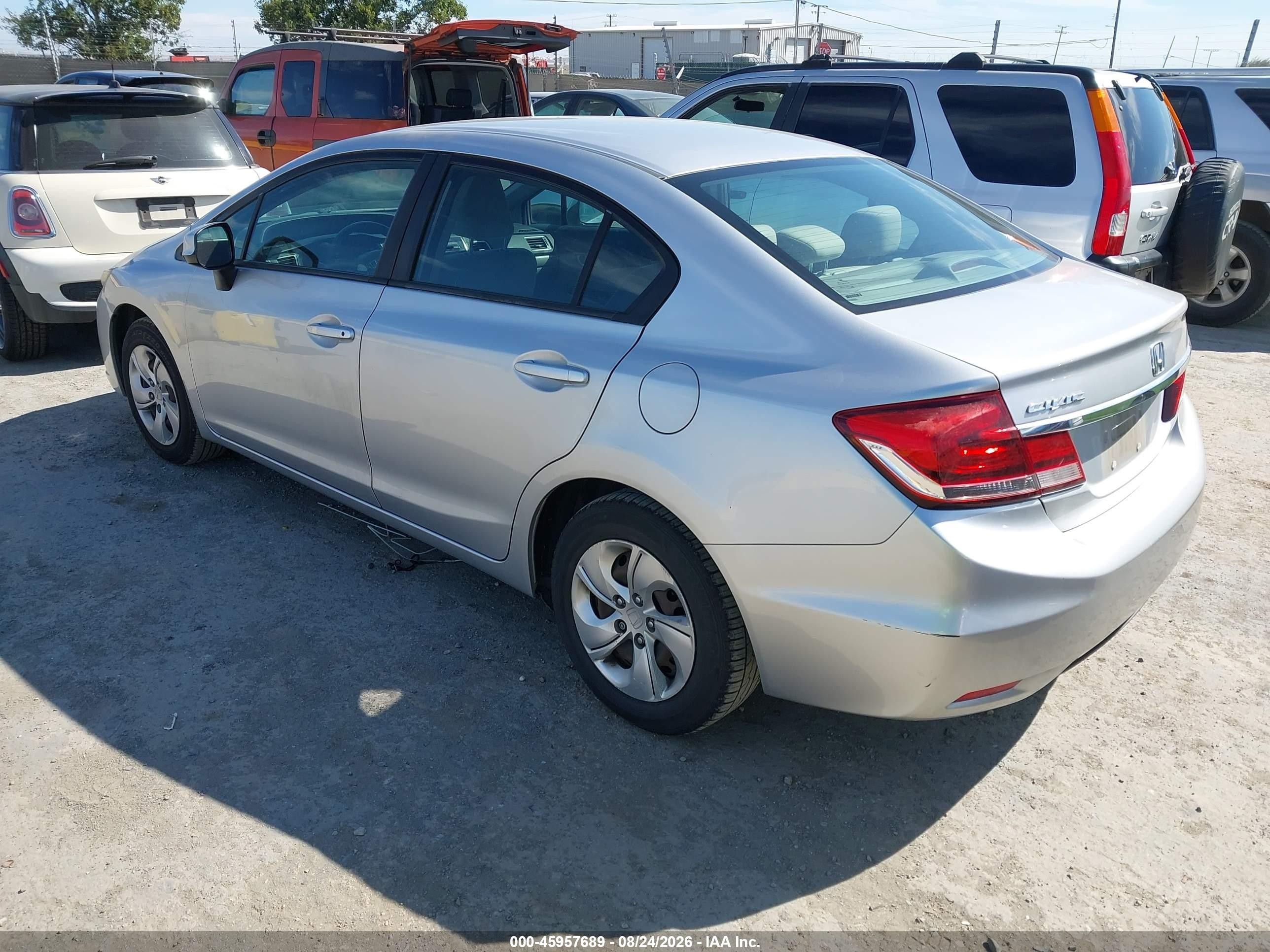 2013 Honda Civic Lx Серебряный vin: 19XFB2F56DE241108