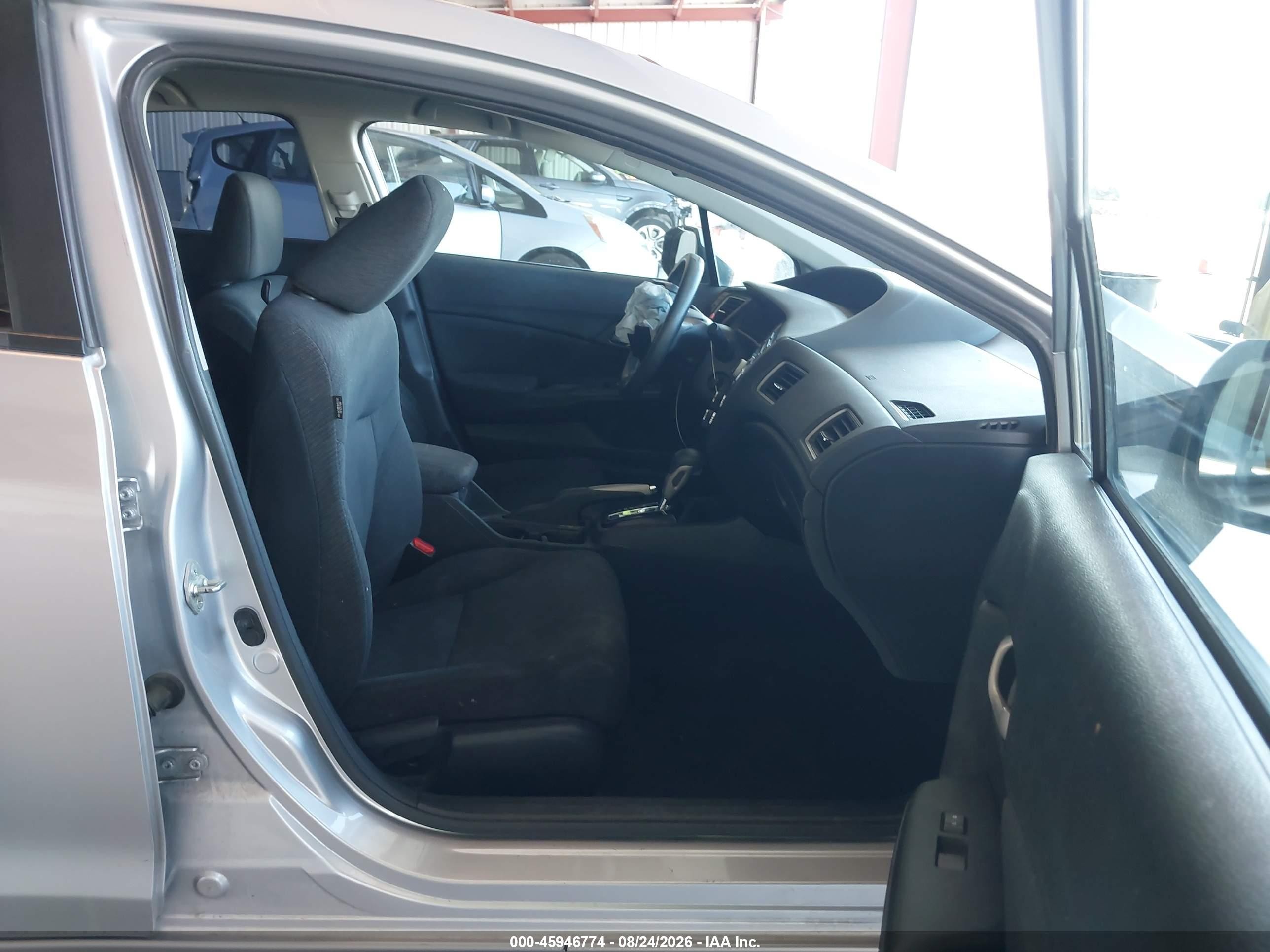 2013 Honda Civic Lx Silver vin: 19XFB2F56DE288980
