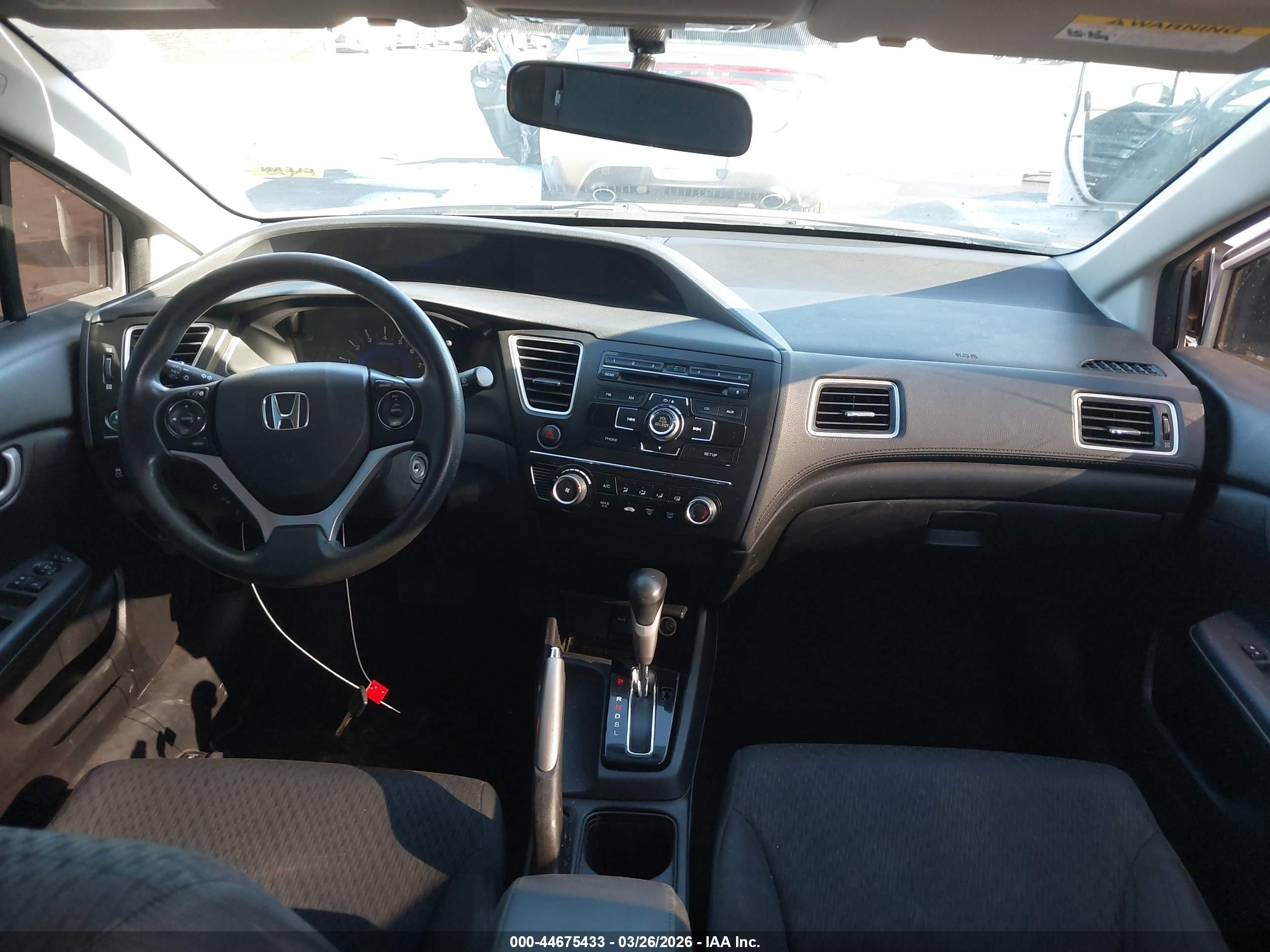 2014 Honda Civic Lx Серебряный vin: 19XFB2F56EE016236