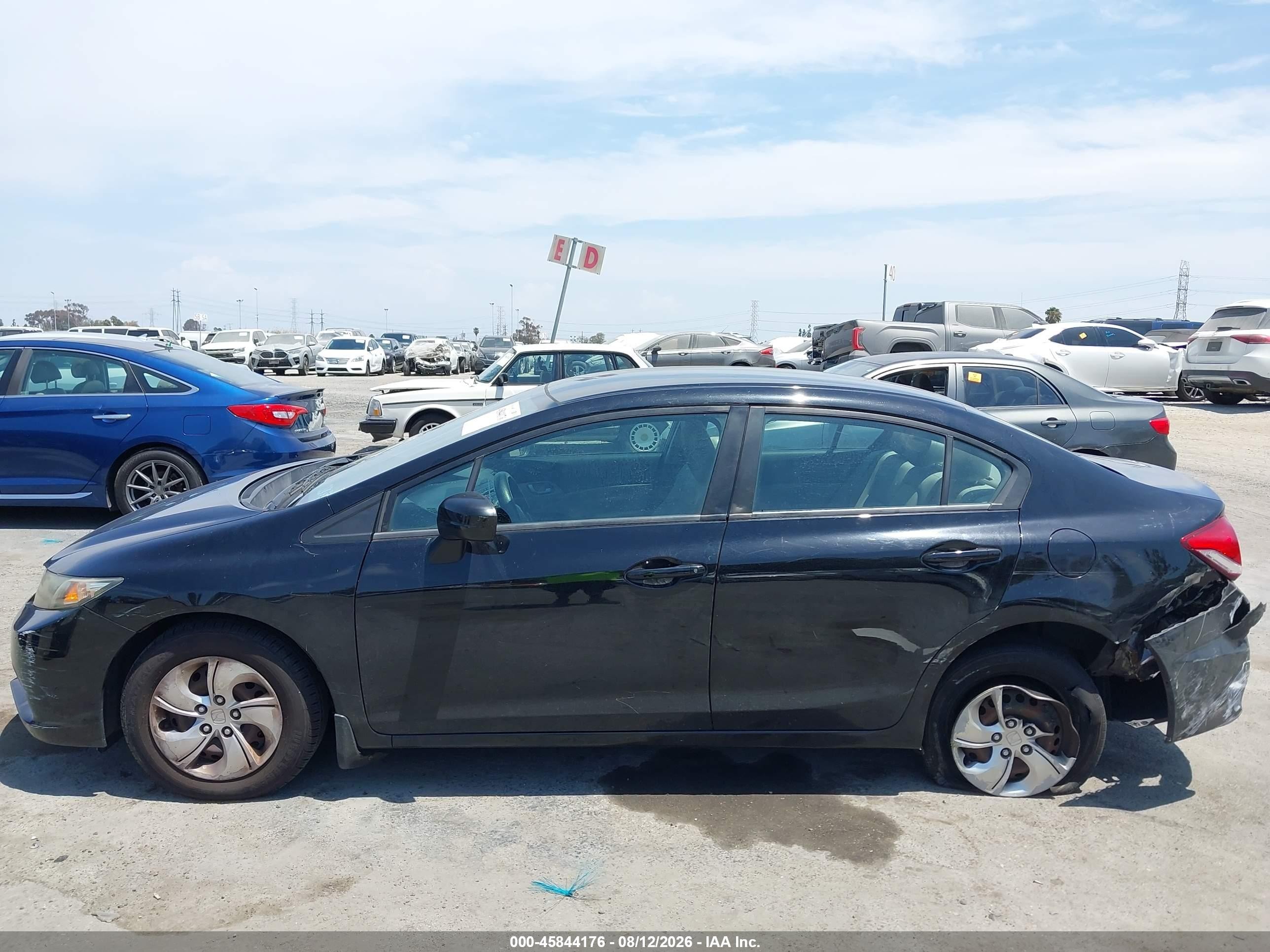 2014 Honda Civic Lx Черный vin: 19XFB2F56EE030783