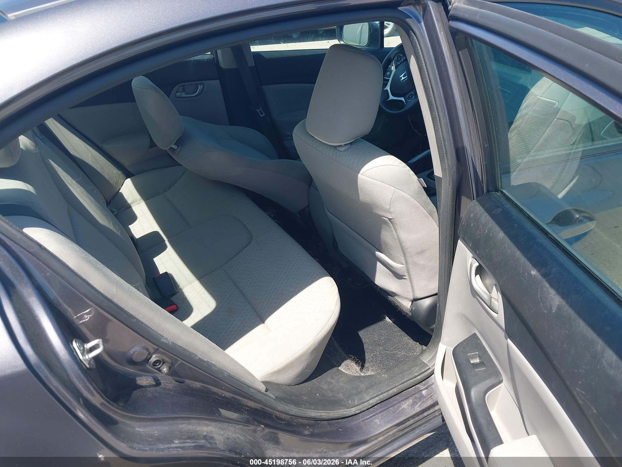 2014 Honda Civic Lx Blue vin: 19XFB2F56EE061497