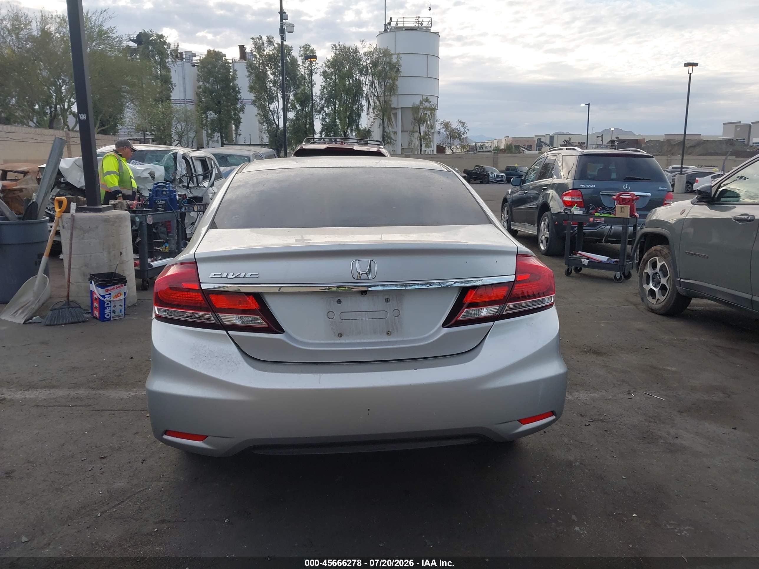 2014 Honda Civic Lx Серебряный vin: 19XFB2F56EE230207