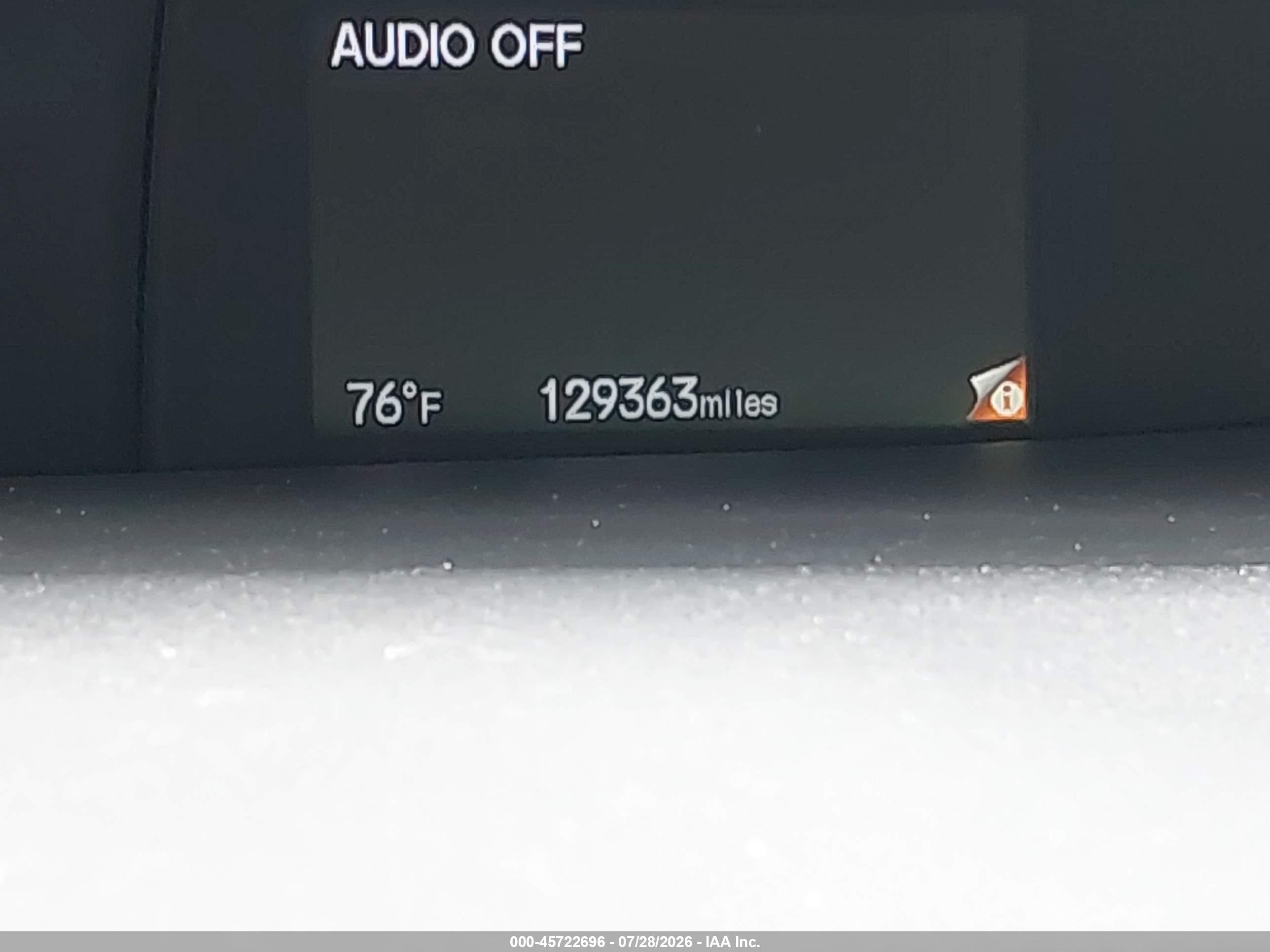 2015 Honda Civic Lx Белый vin: 19XFB2F56FE031854