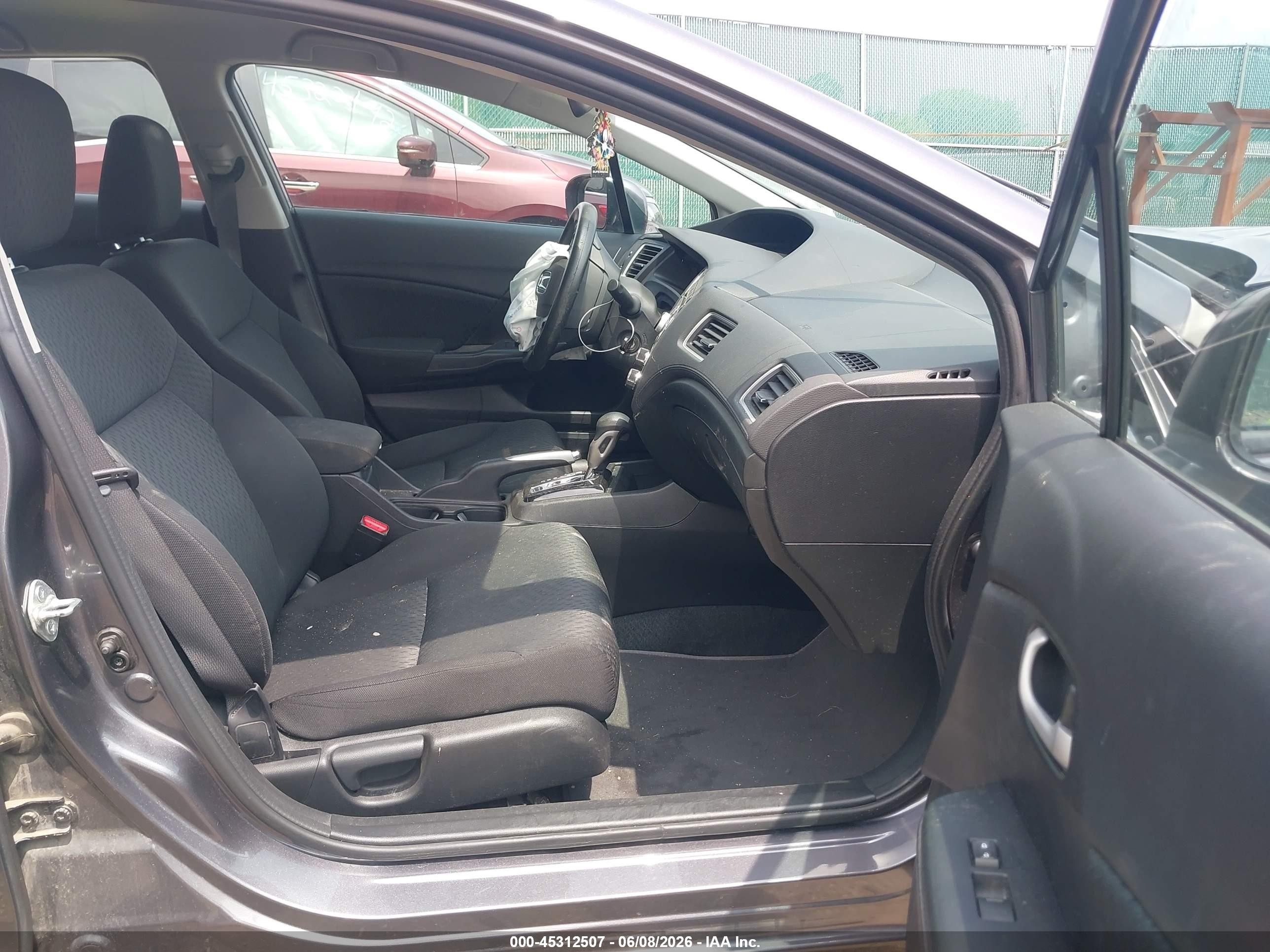 2015 Honda Civic Lx Gray vin: 19XFB2F56FE077801