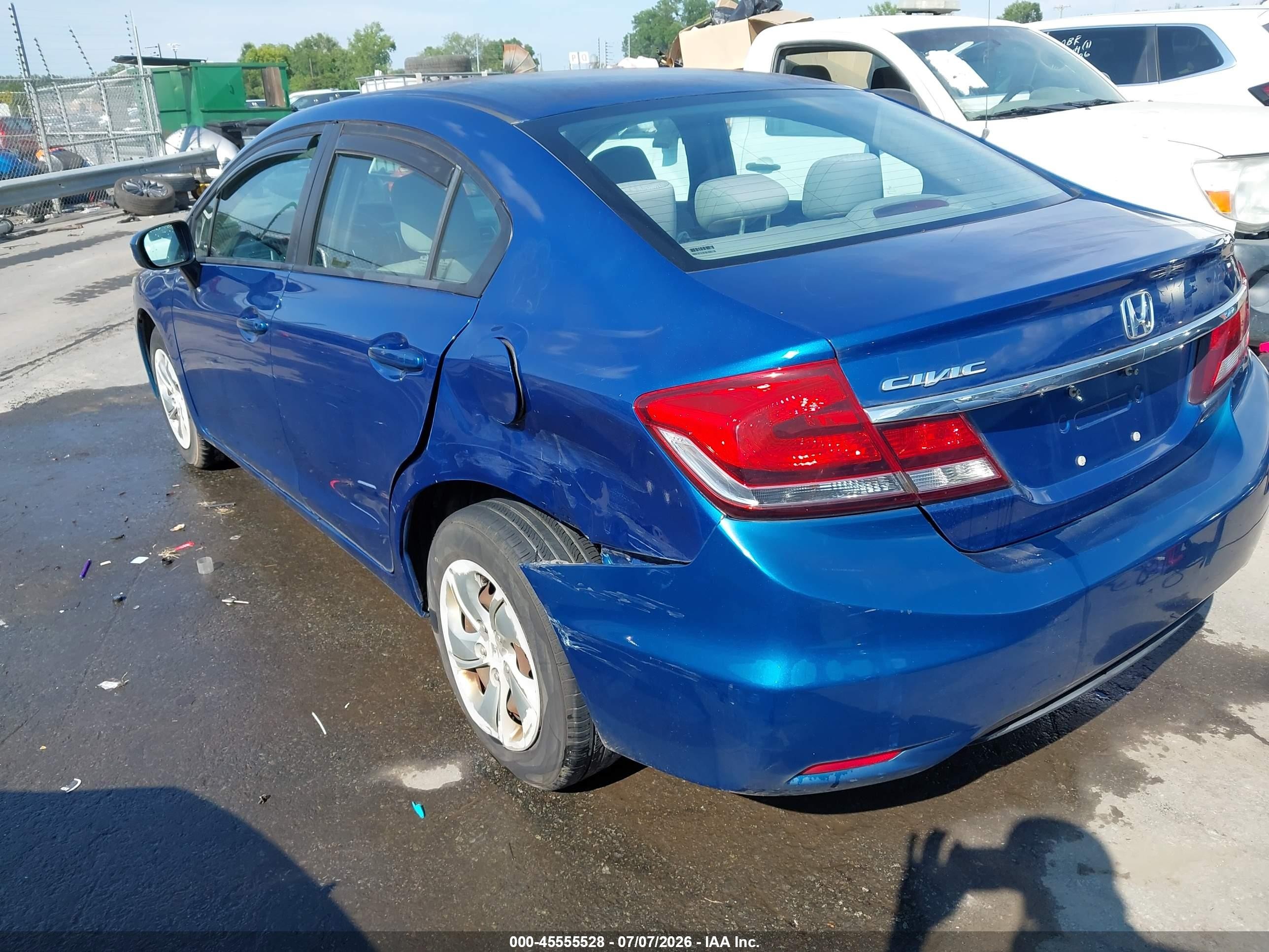 2015 Honda Civic Lx Blue vin: 19XFB2F56FE079323