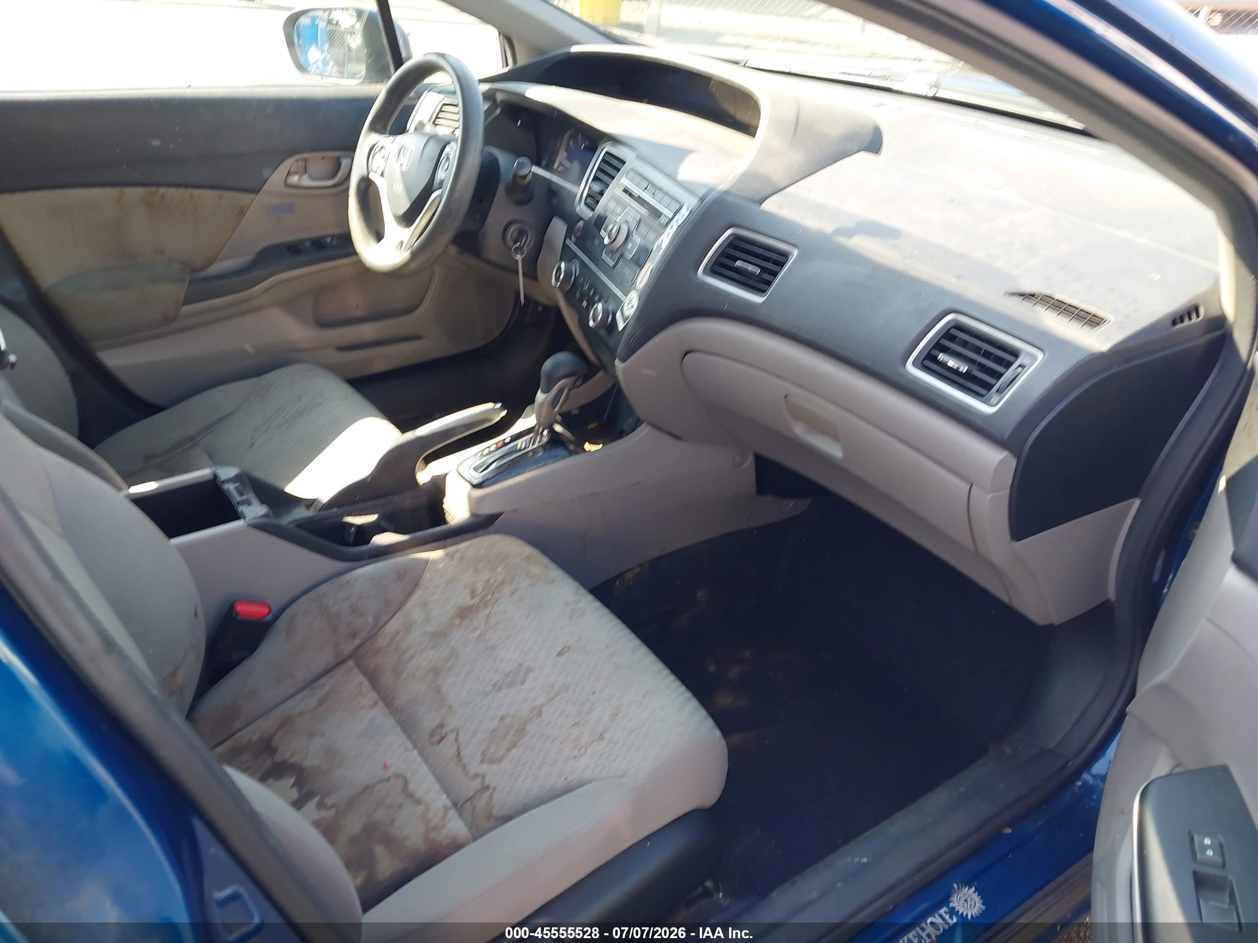 2015 Honda Civic Lx Blue vin: 19XFB2F56FE079323