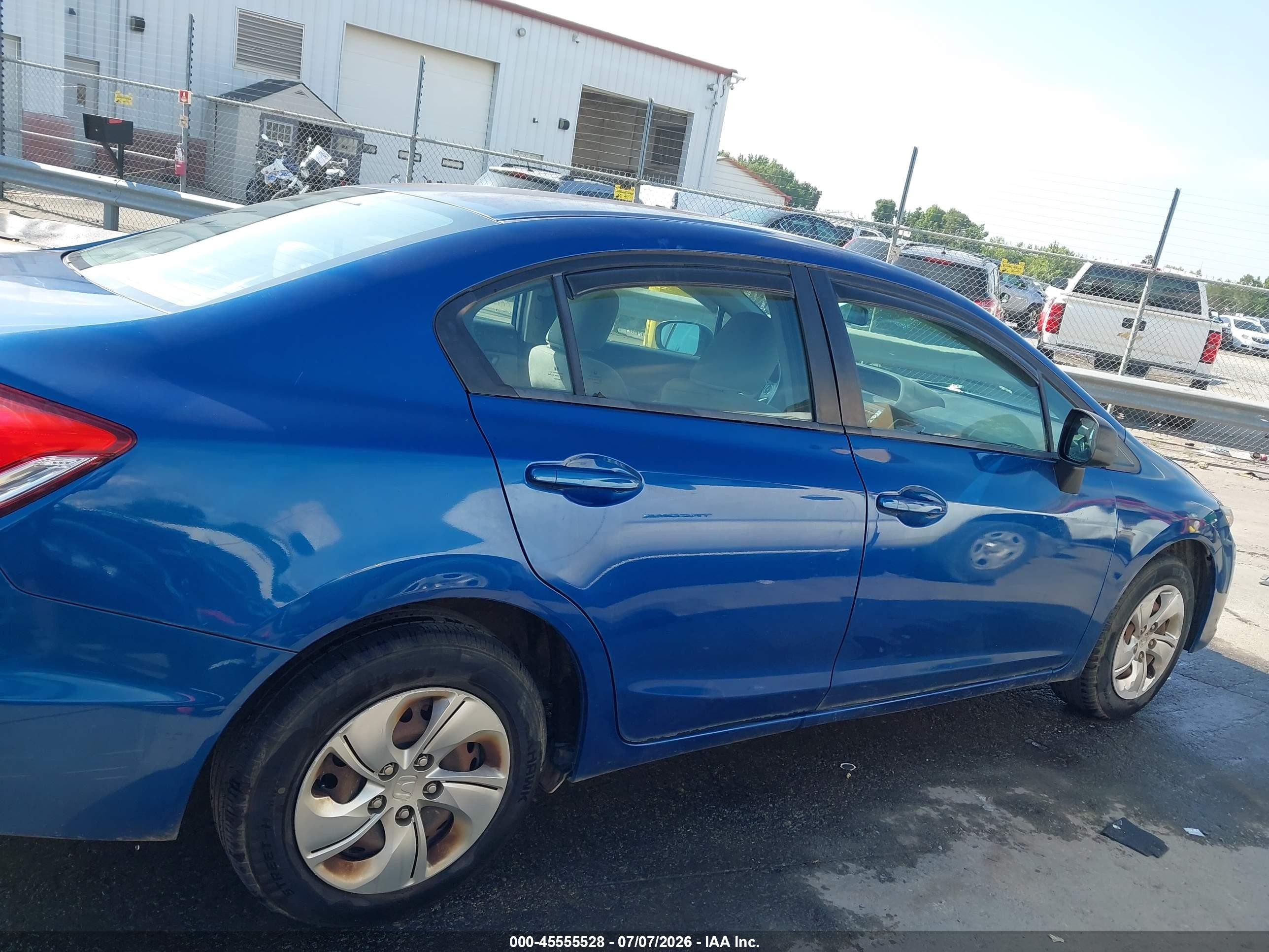 2015 Honda Civic Lx Blue vin: 19XFB2F56FE079323