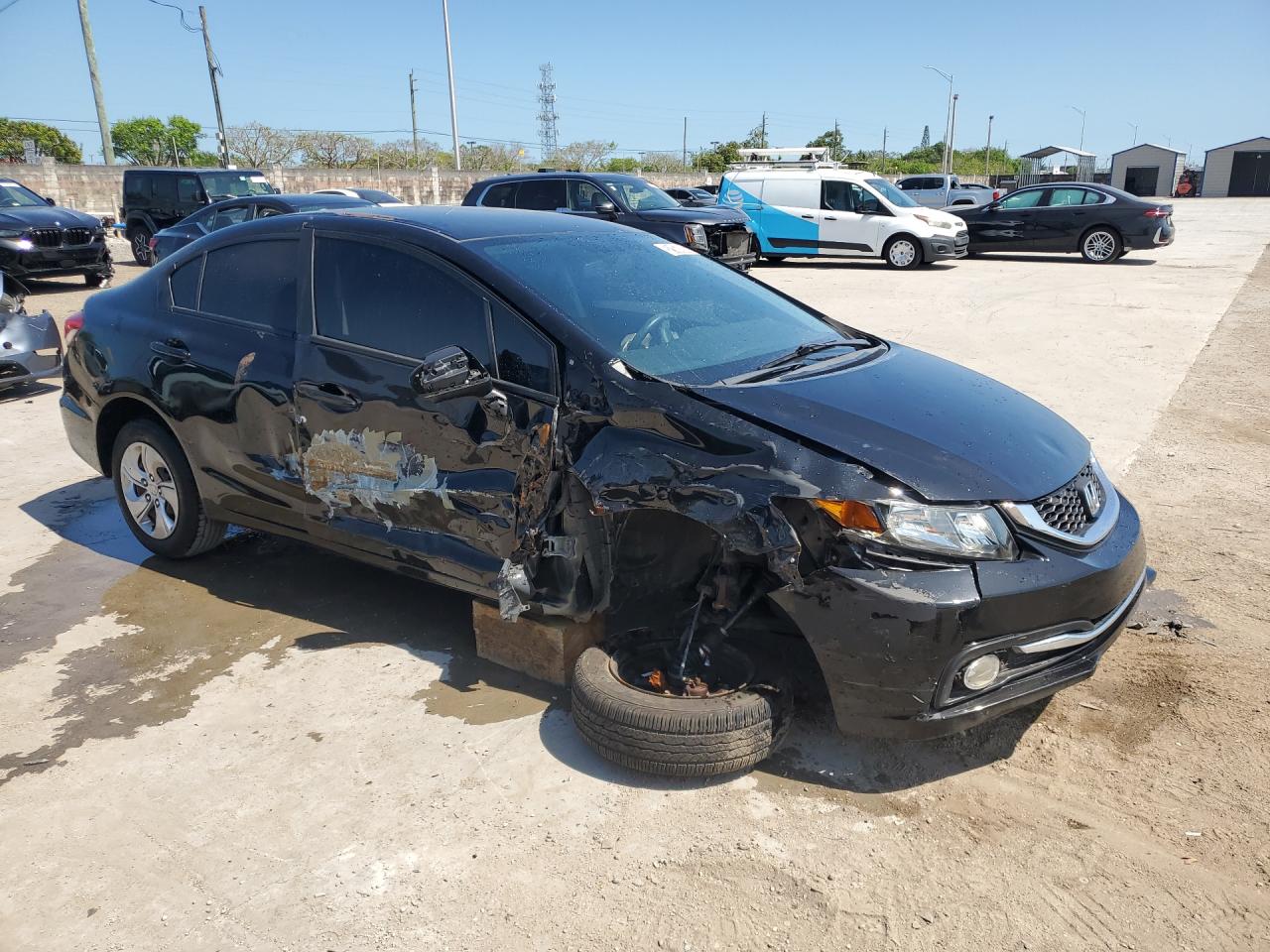 2015 Honda Civic Lx Black vin: 19XFB2F56FE283863 Damage: Right Head Lamp, Broken, Replacement Required